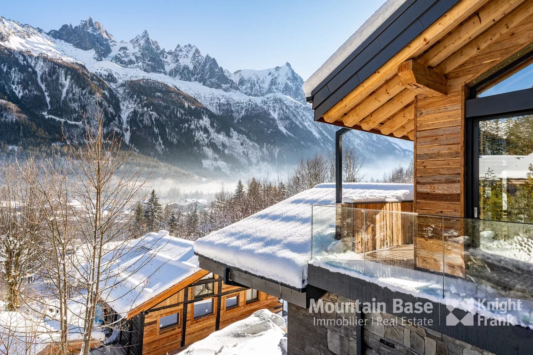 Photo of A top quality, 5-bedroom new-build chalet with exceptional mountain views in Chamonix