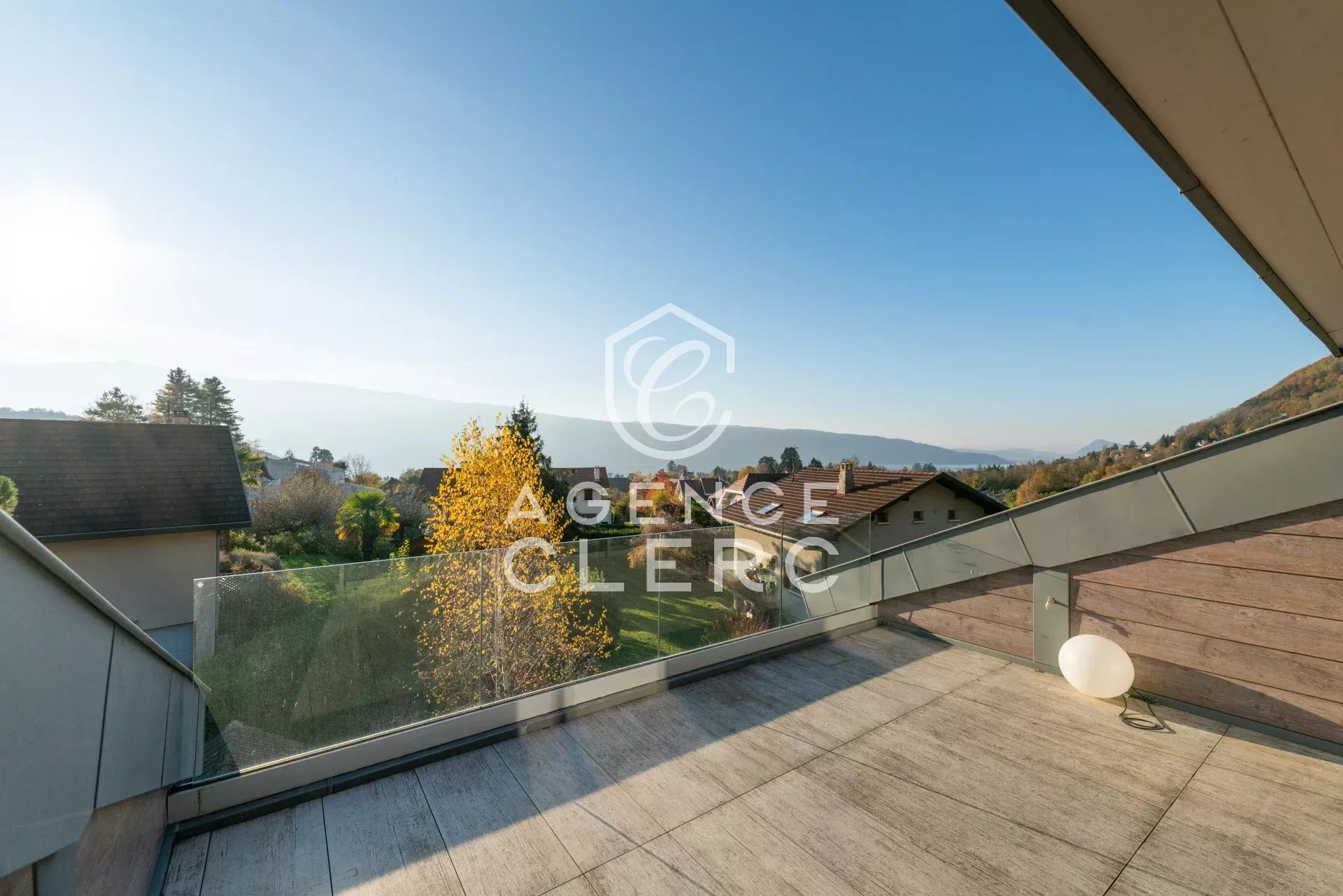 7 Bedroom Villa/Townhouse's Image 6