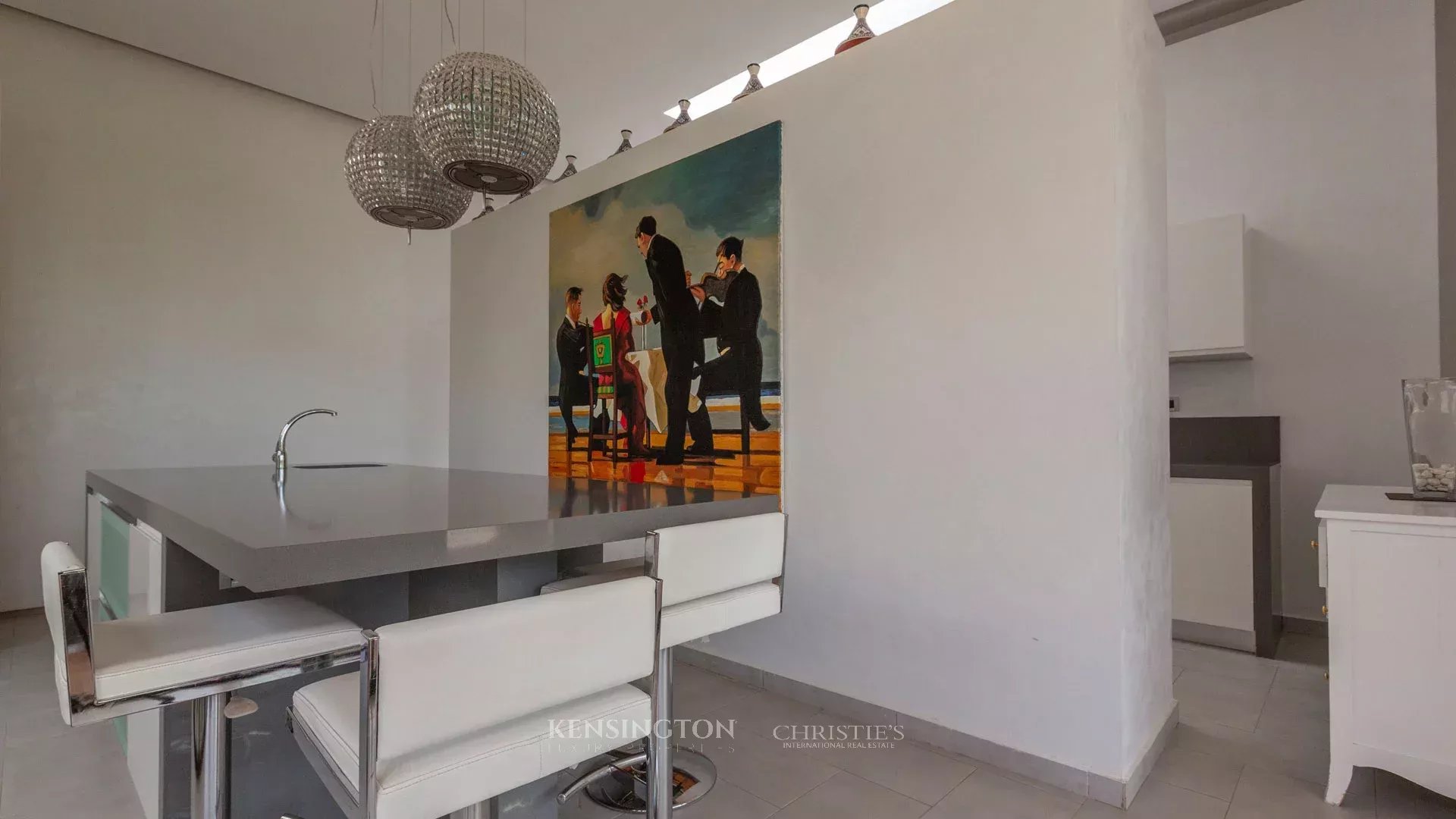 6 Bedroom Villa/Townhouse's Image 16