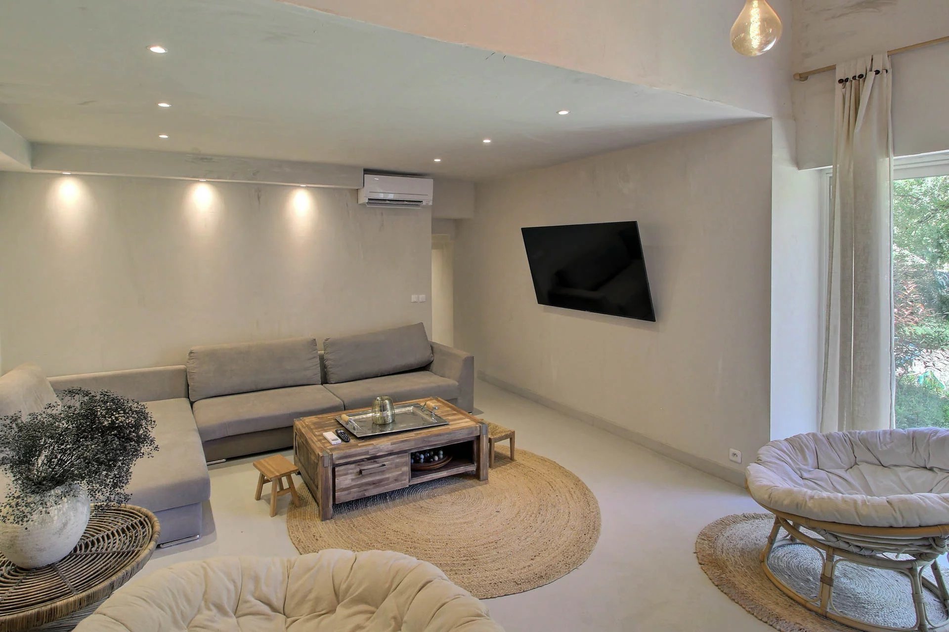 Renovated stone house in a quiet neighbourhood - Fayence