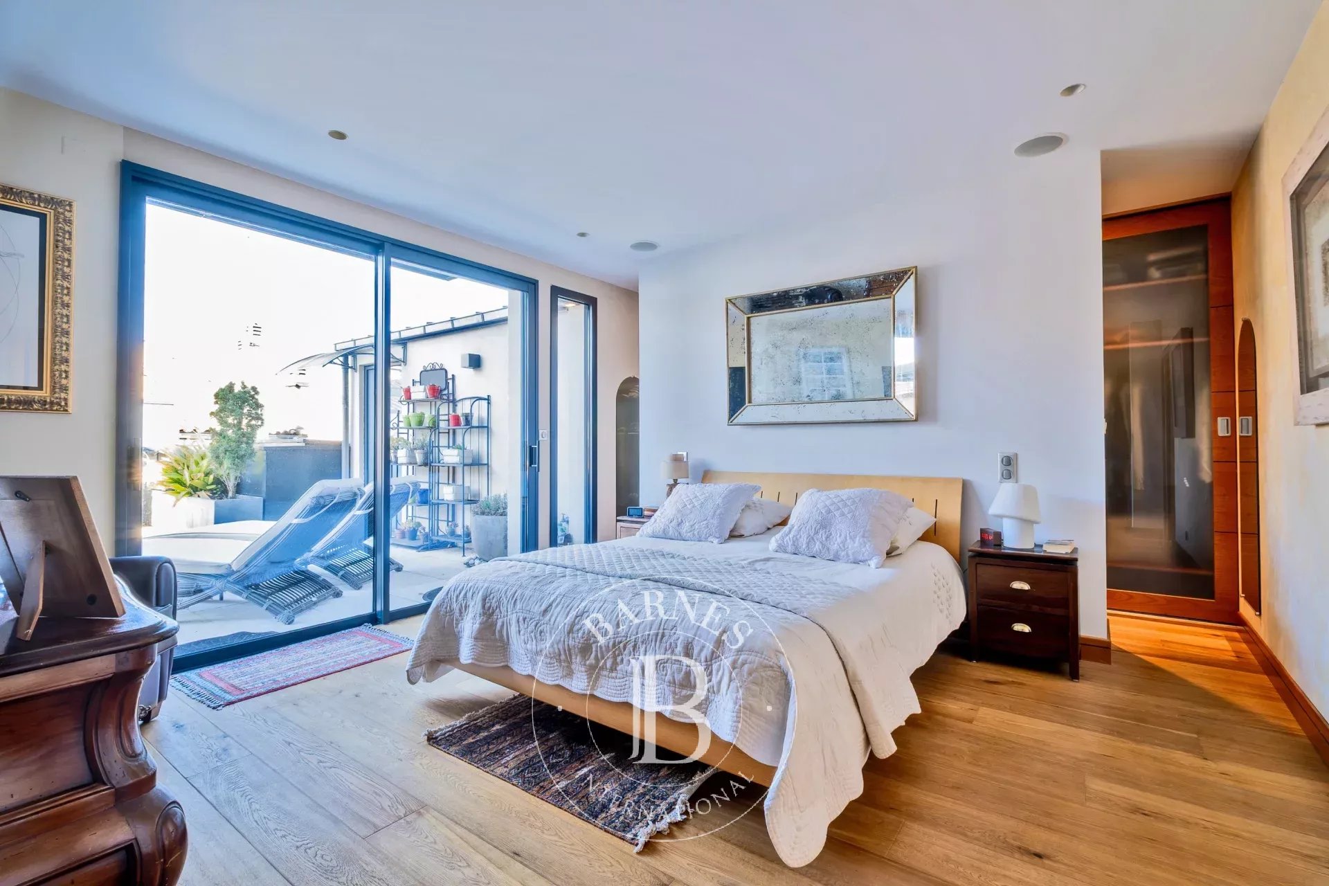 Daire Bordeaux - picture 10