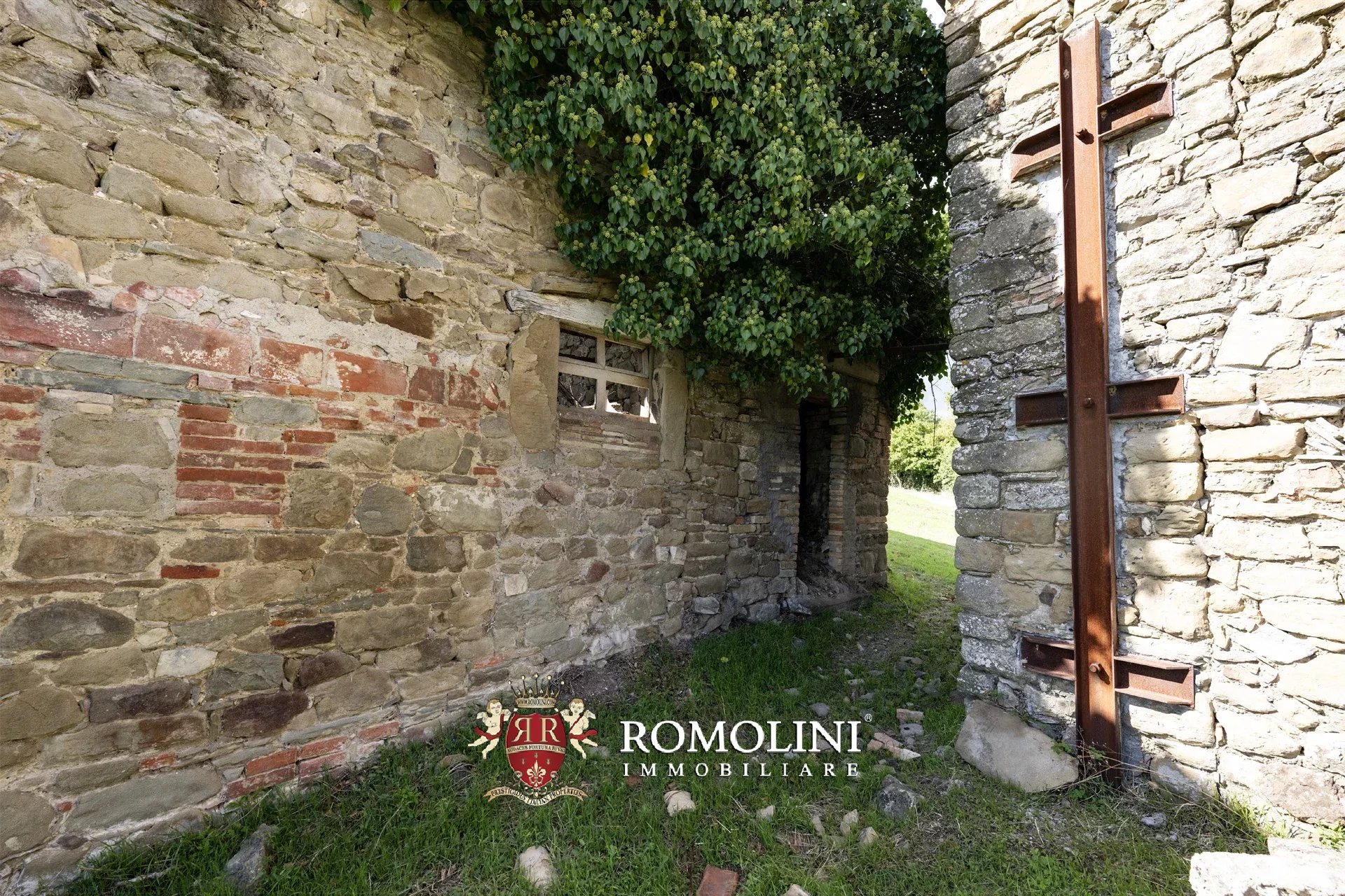 10 Bedroom Villa/Townhouse's Image 29