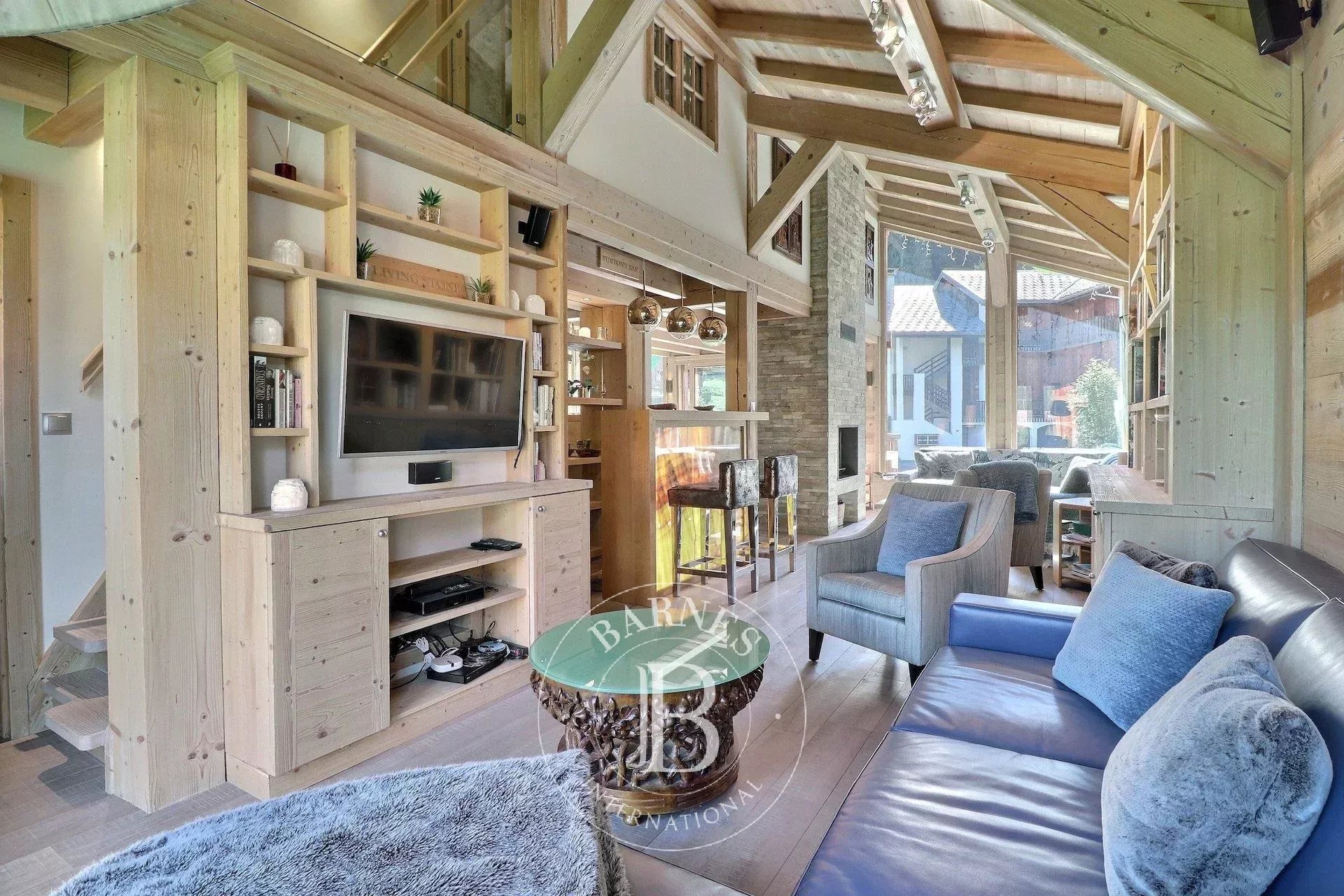Photo of Les Gets - Chalet recently - 310 sqm - 6 bedrooms
