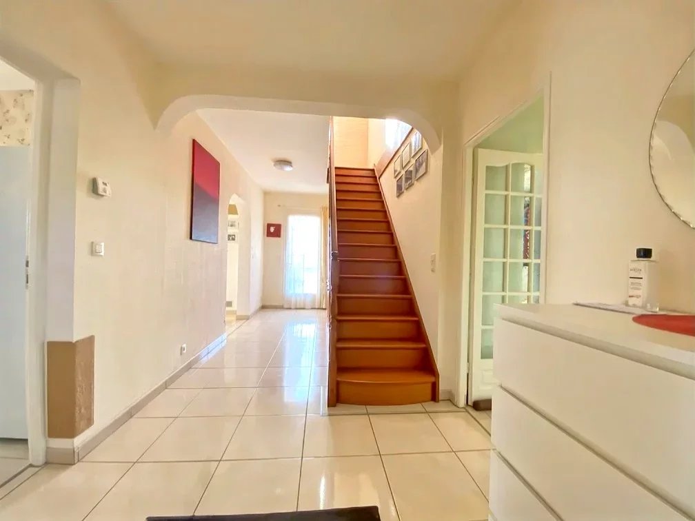 House for sale Frontignan-Savès, Haute-Garonne