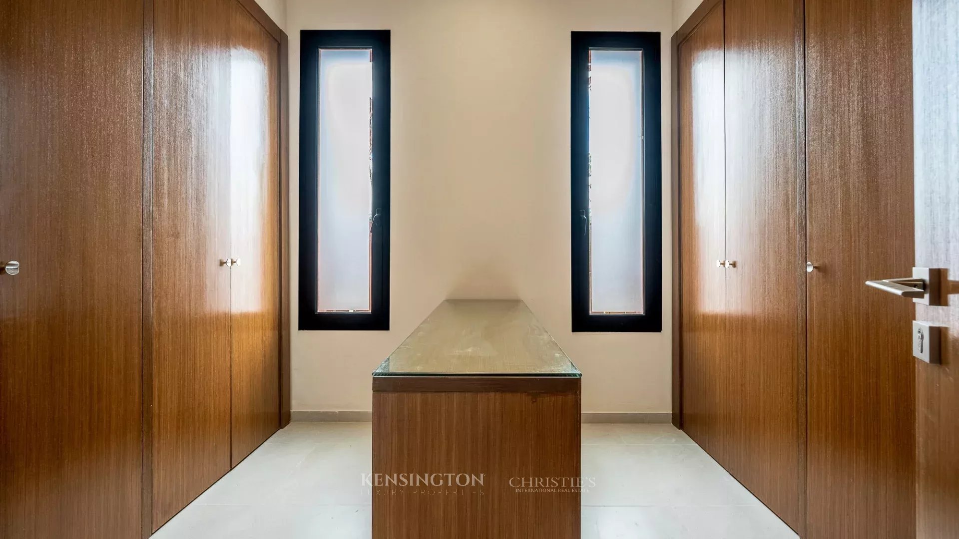 5 Bedroom Villa/Townhouse's Image 15