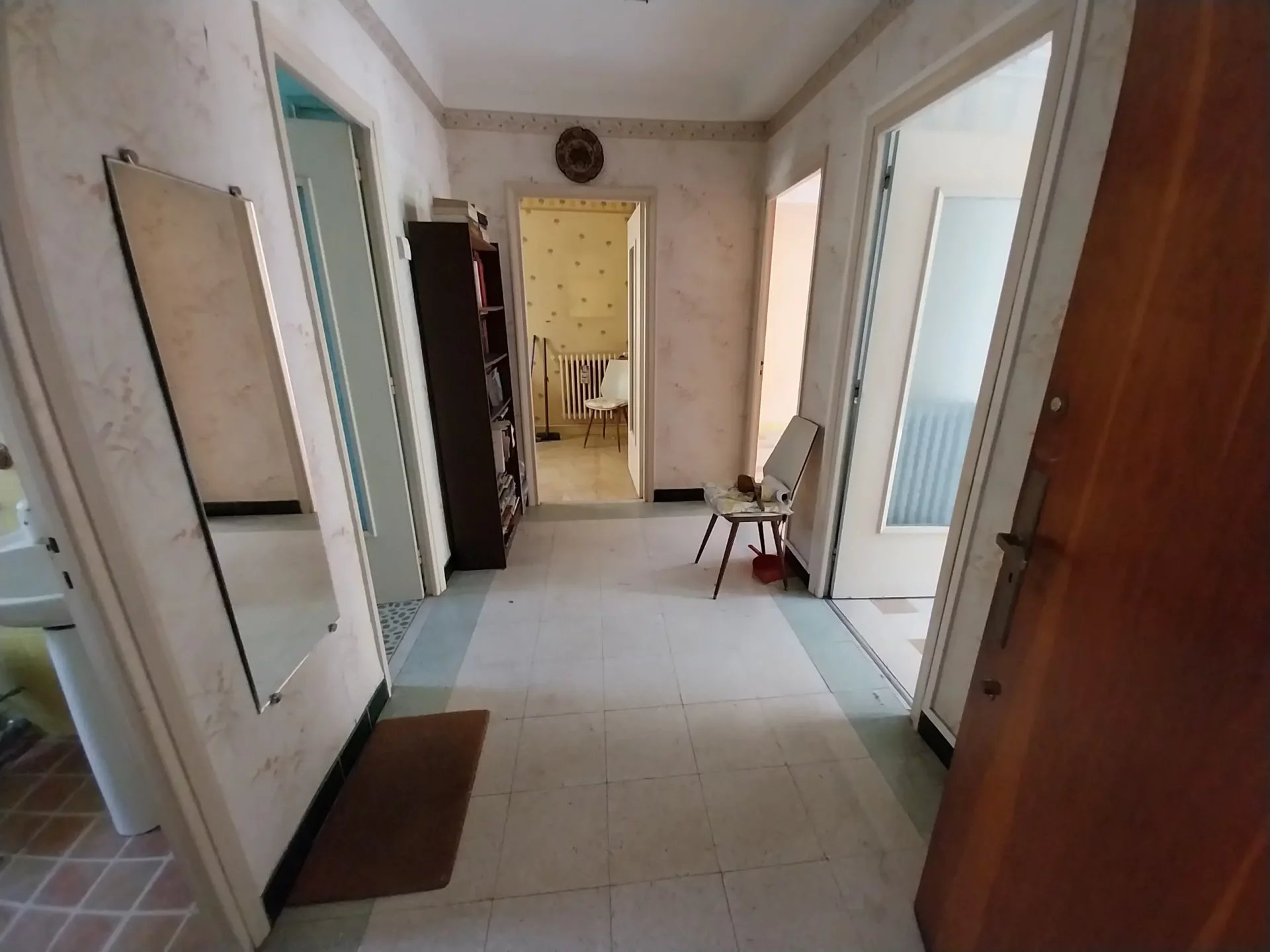 MENTON GARE ROUTIERE - Appartement deux pièces idéal investissement ou premier achat - Photo 3