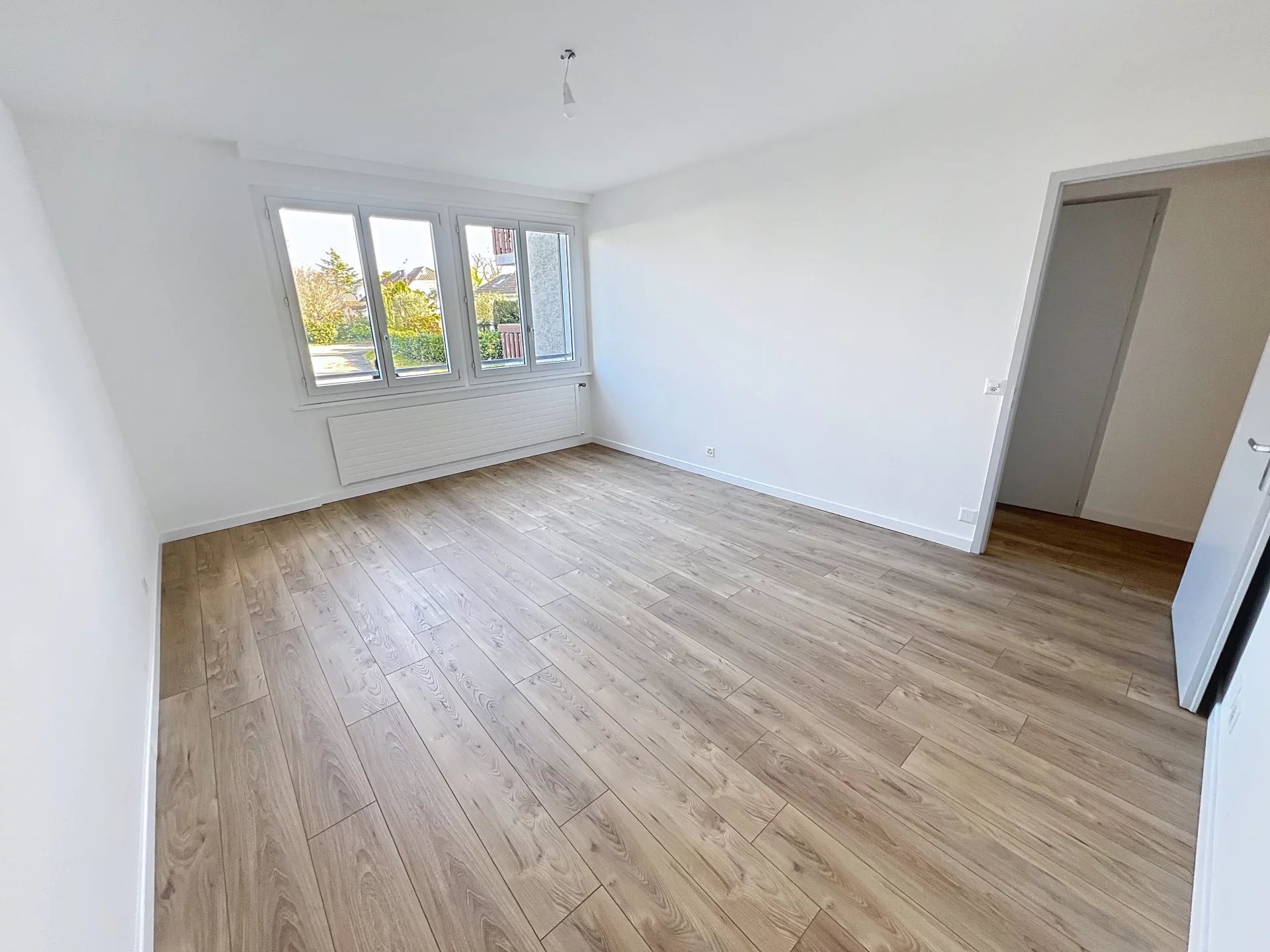 Appartement lumineux avec balcon