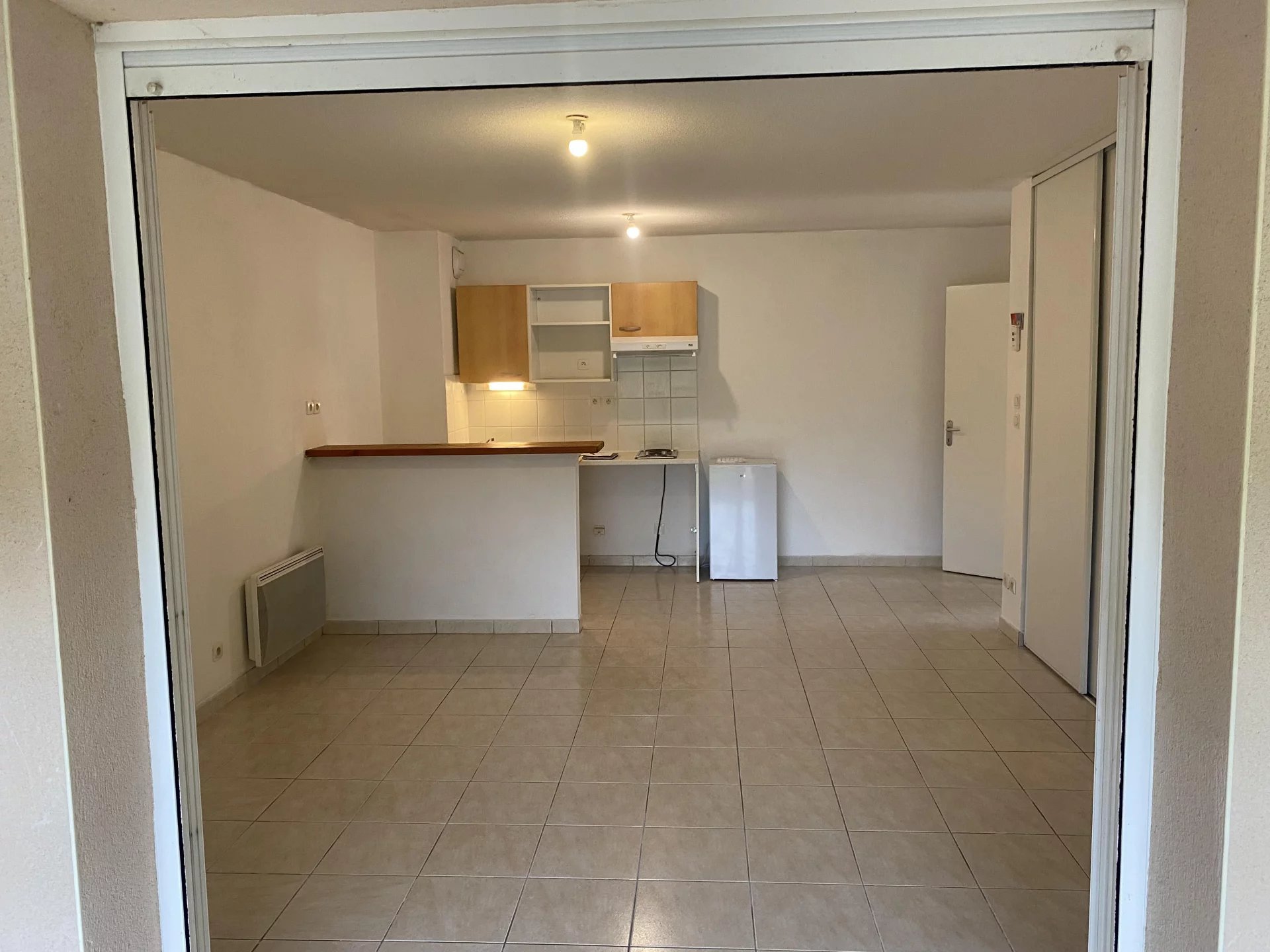 APPARTEMENT DANS RESIDENCE SECURISEE