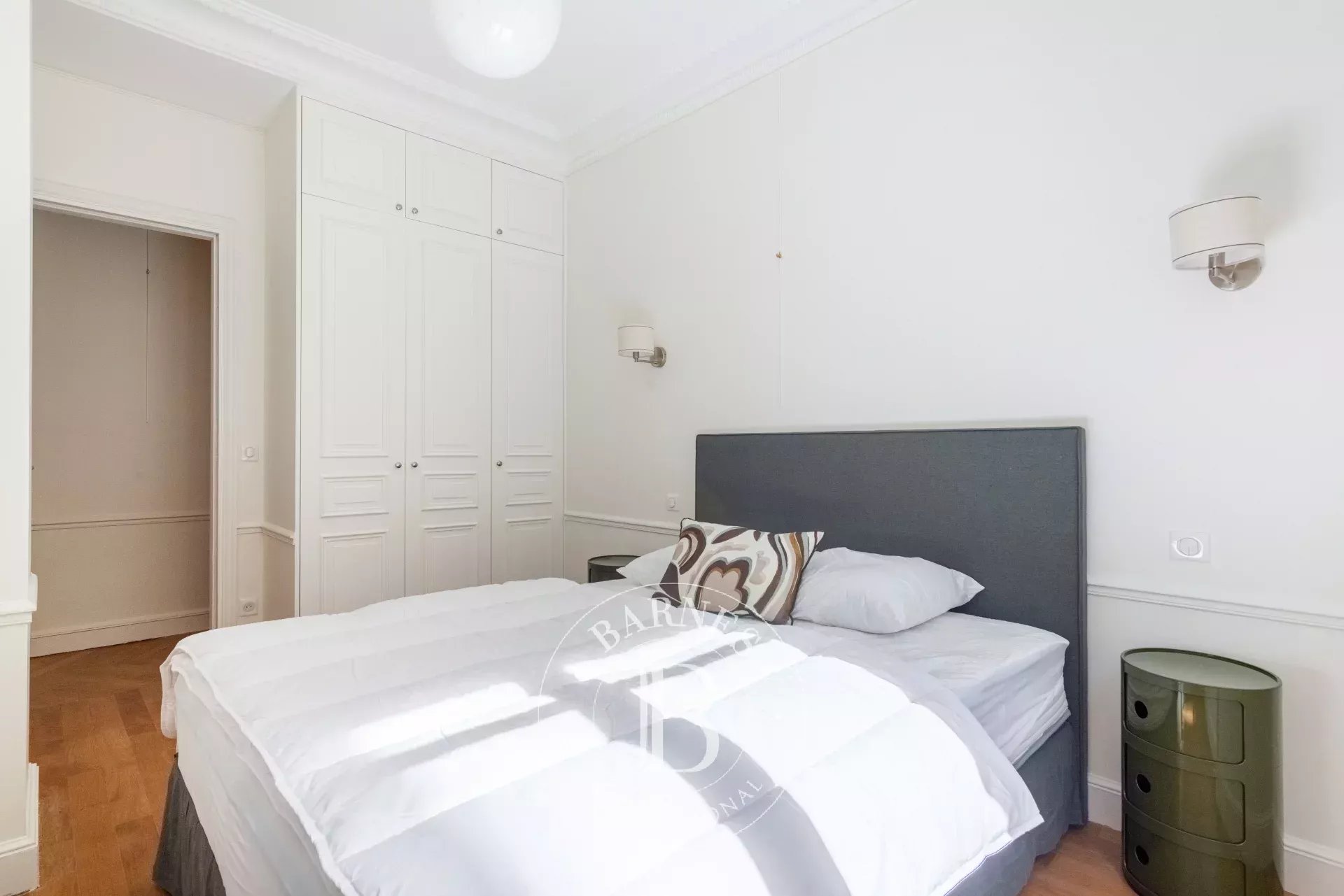 Daire Paris 9ème - picture 4