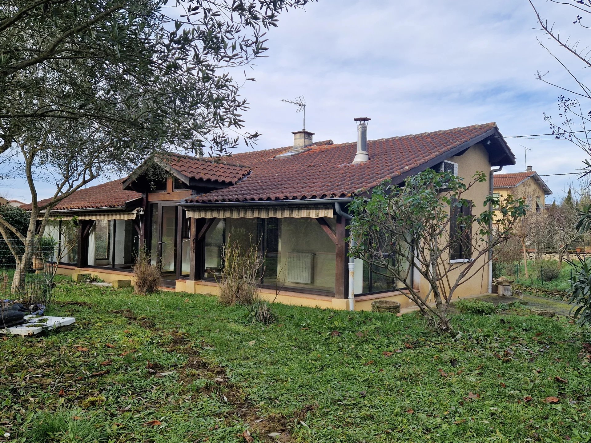 Agence immobilière de 