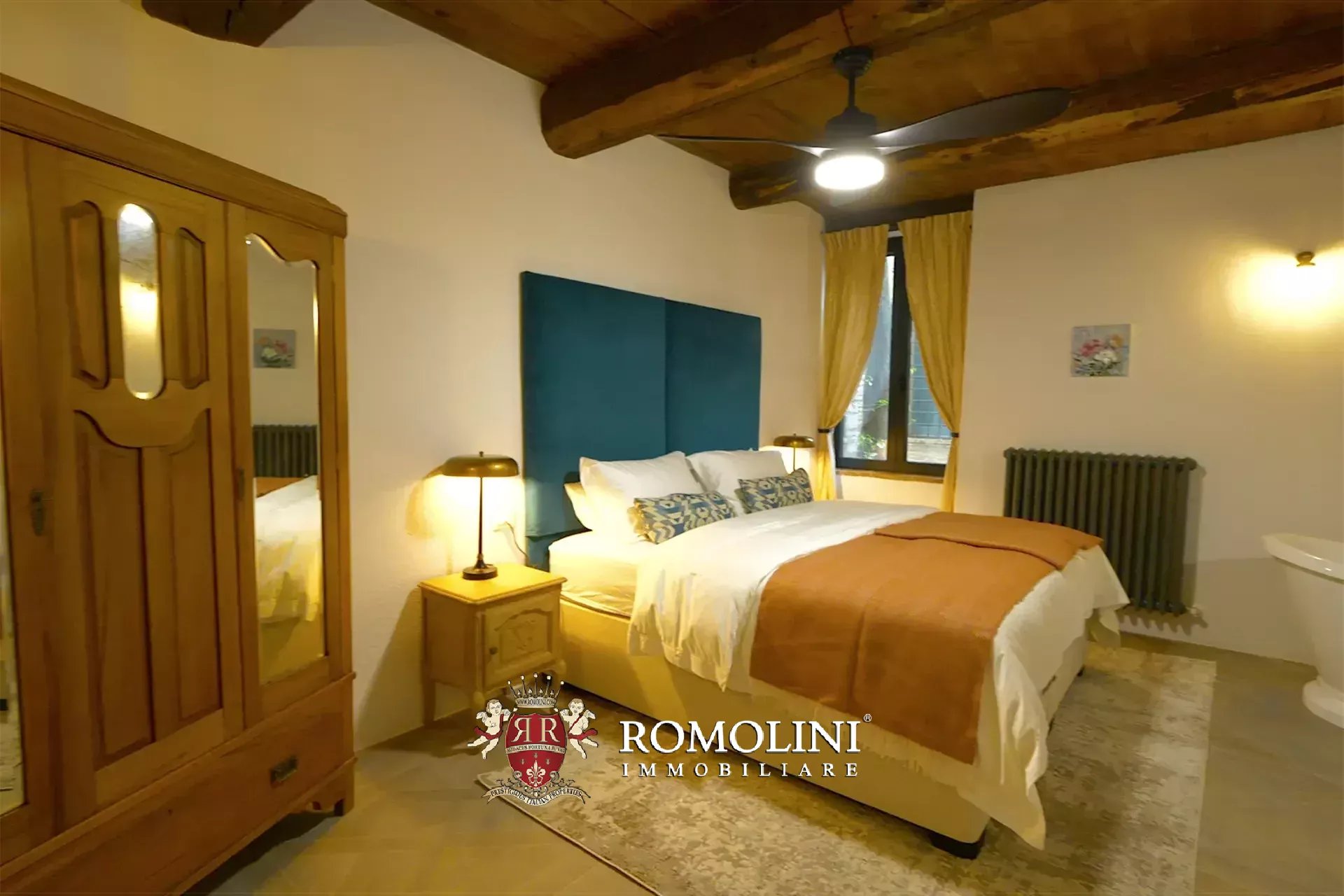 BORGO RISTRUTTURATO CON PISCINA IN VENDITA A UMBERTIDE