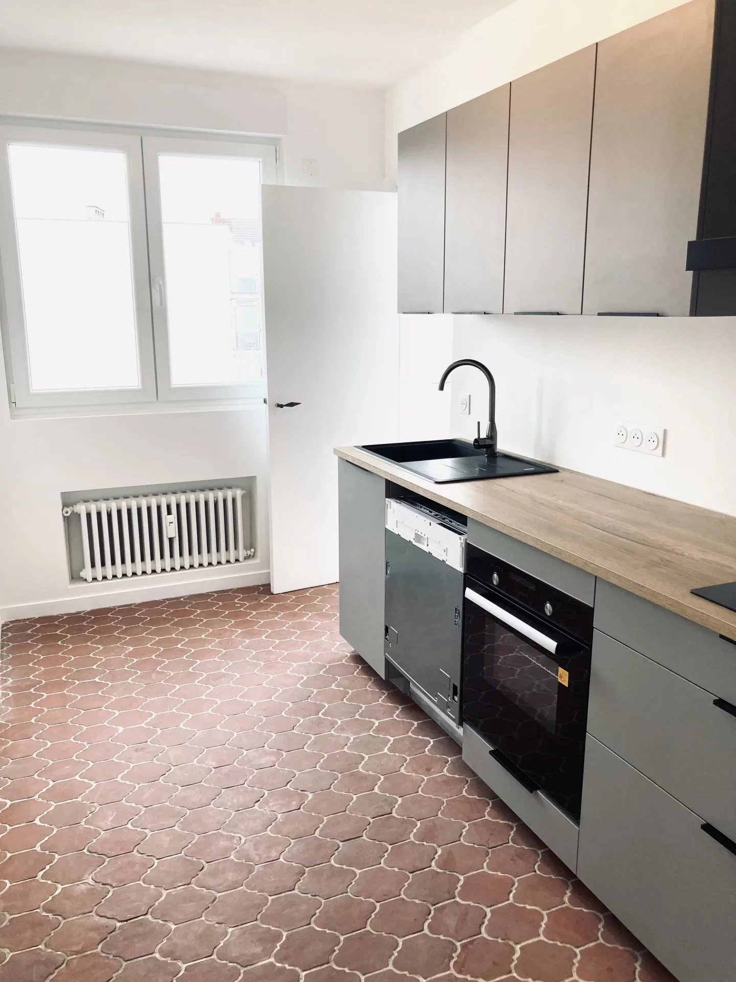 Appartement Lille  -  ref 87274252 (picture 2)