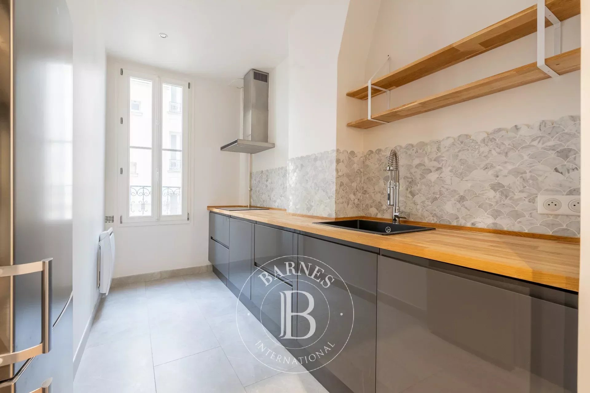 Daire Paris 18ème - picture 8