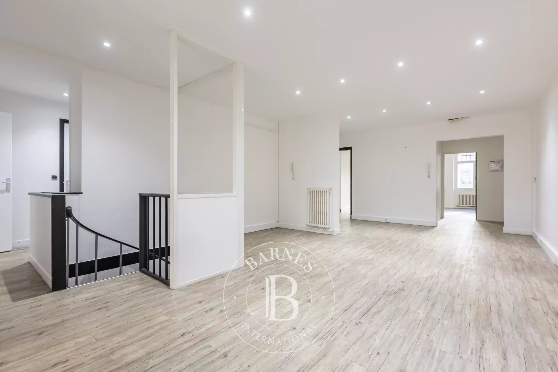 Daire Paris 16ème - picture 16