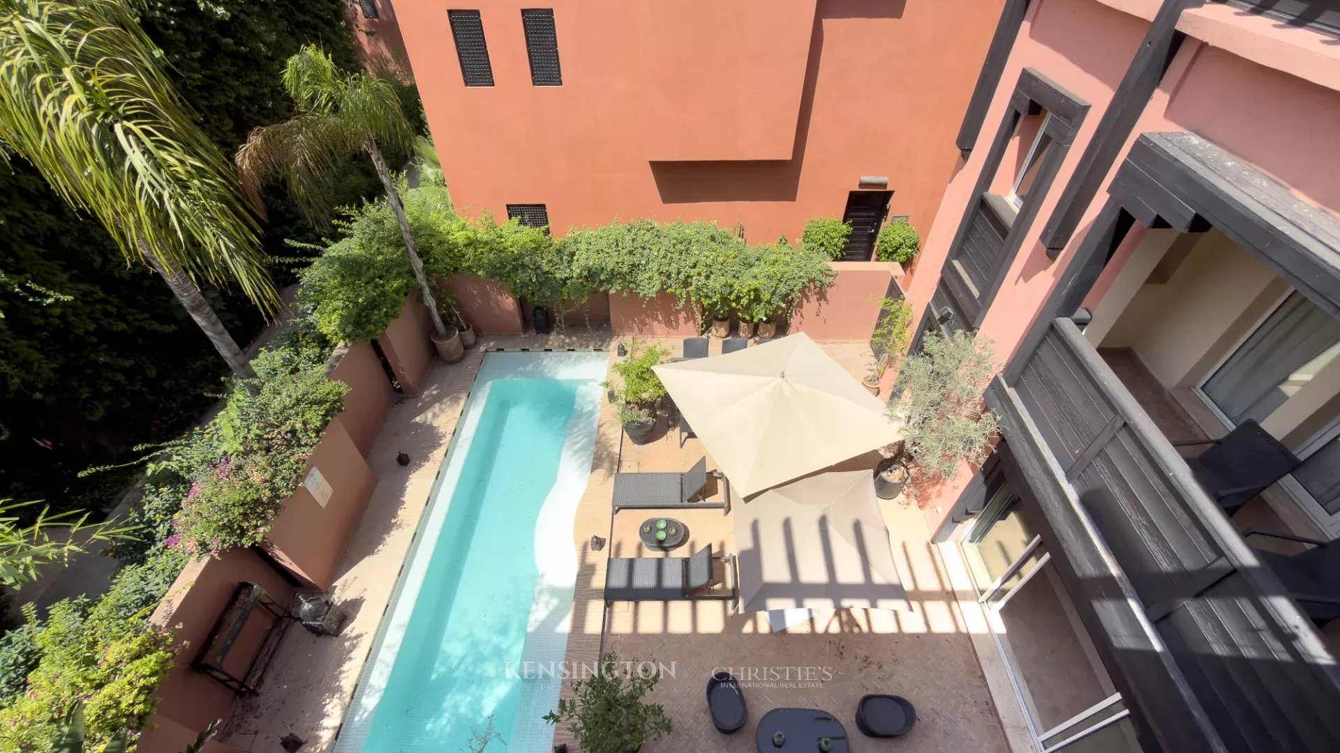 4 Bedroom Villa/Townhouse's Image 18