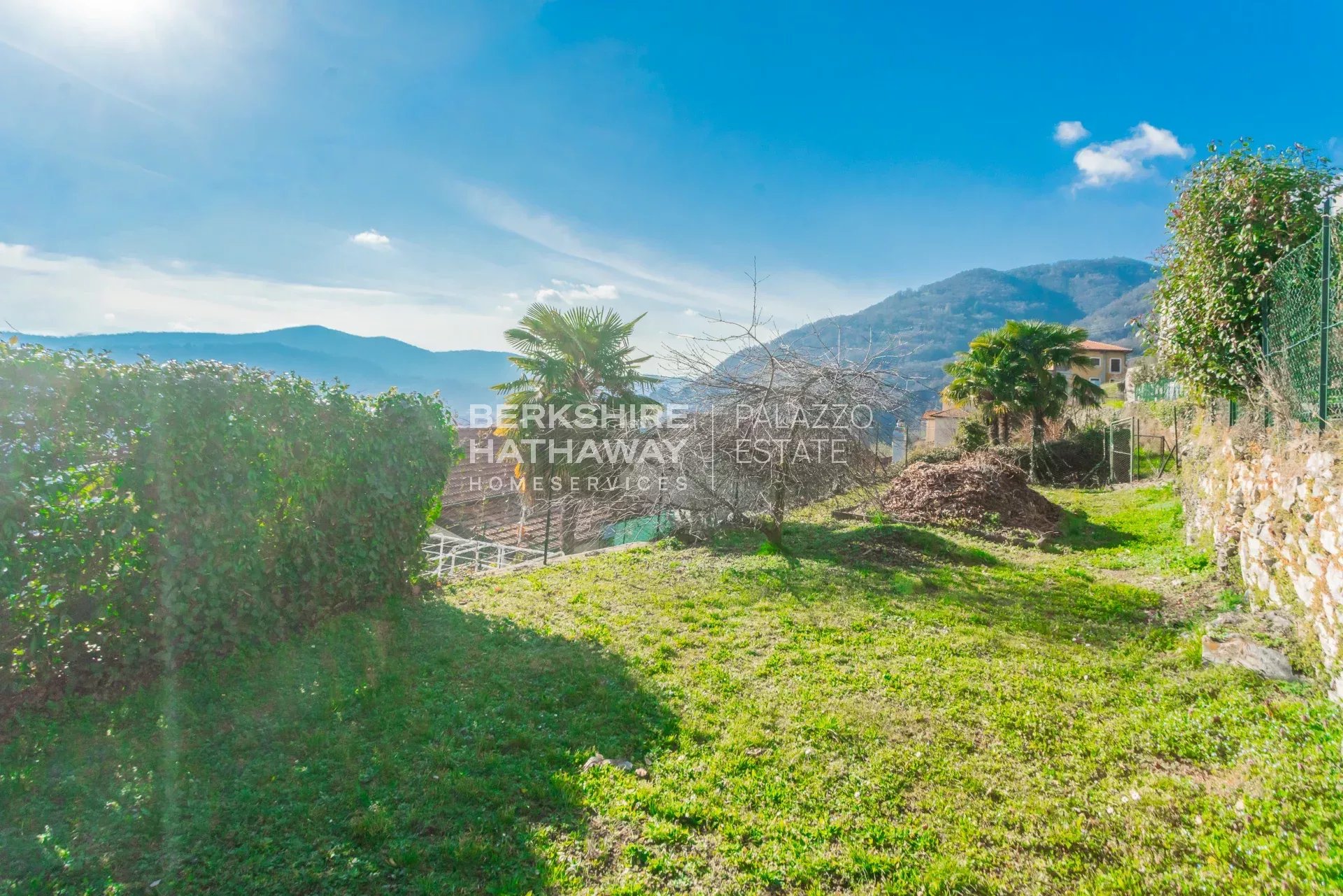 Casa a Cernobbio con vista lago e giardino
