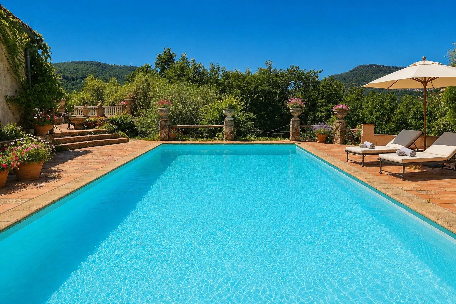  Image of Villa - 5 Bedrooms for Sale in Alpes-Maritimes-Tourrettes-sur-Loup-France, Image 6