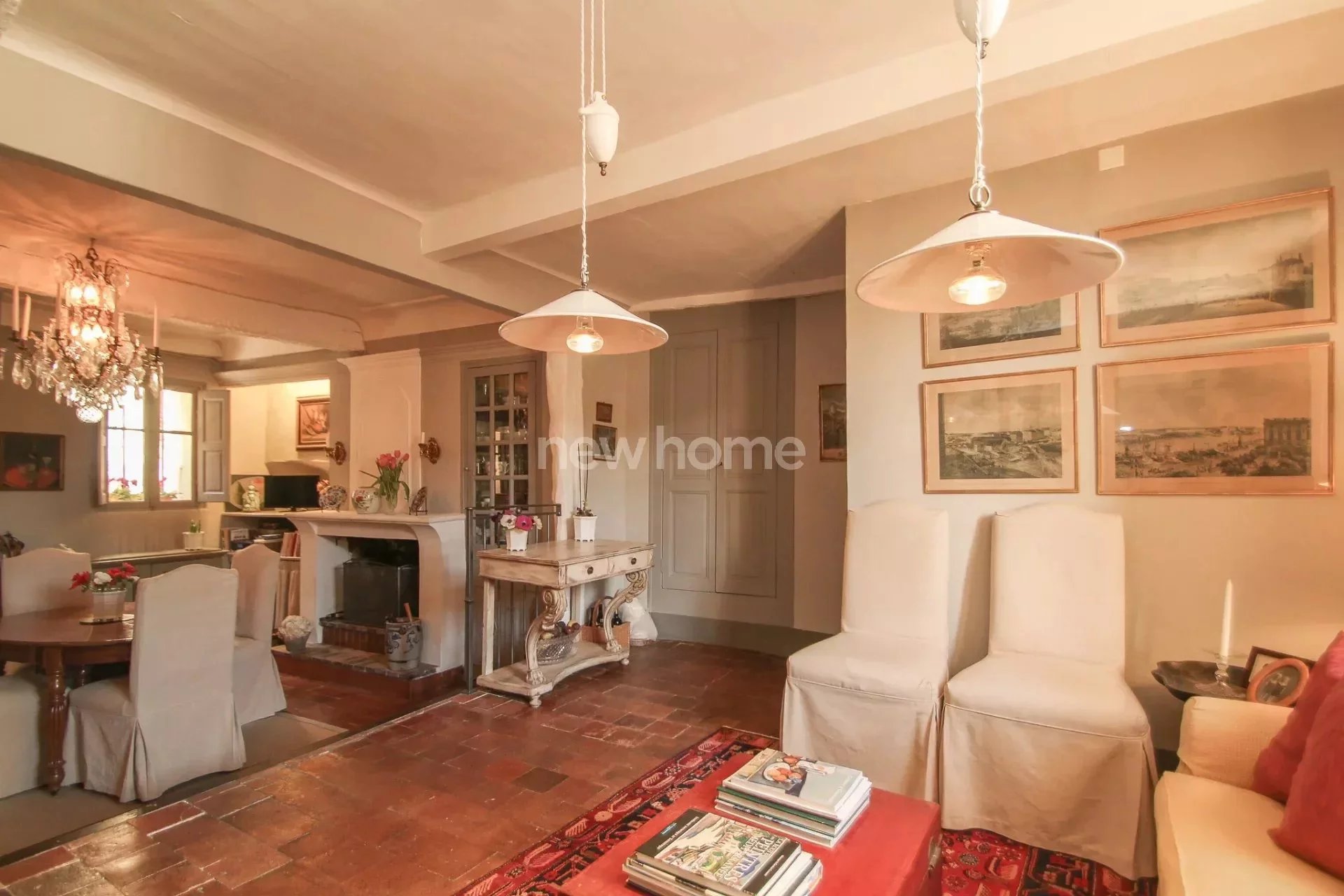 Charmante maison de village en très bon état avec terrasse