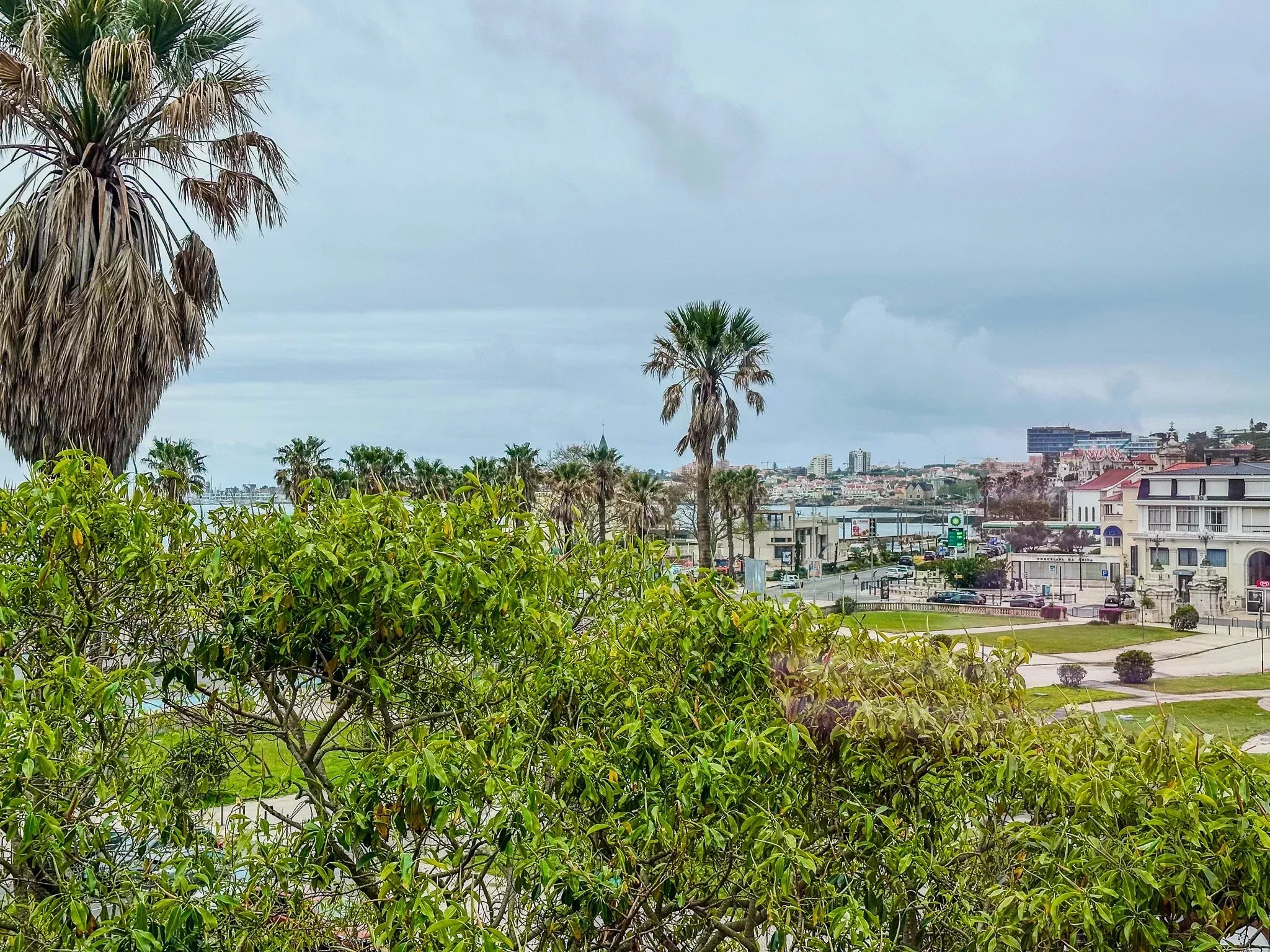 Beautifully renovated apartment in Arcadas do Estoril with sea view 86755453 image 2