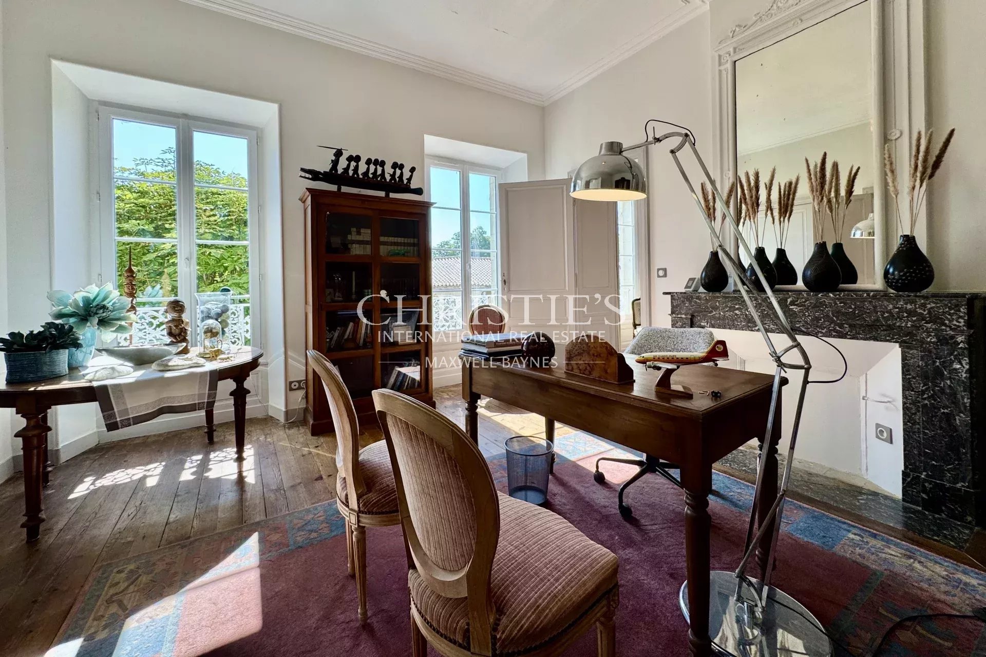 7 Bedroom Villa/Townhouse's Image 19