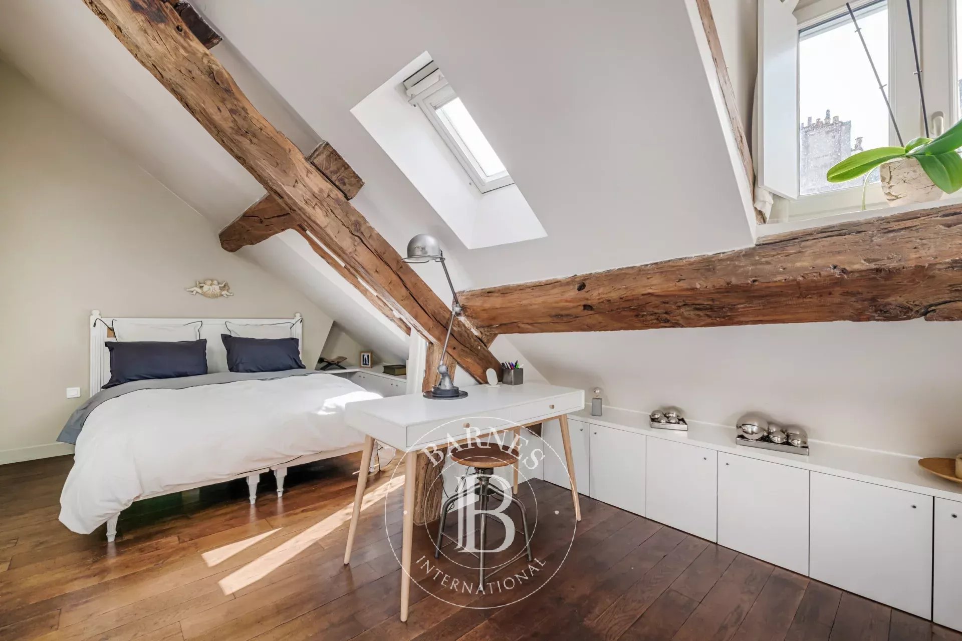 Daire Paris 3ème - picture 22