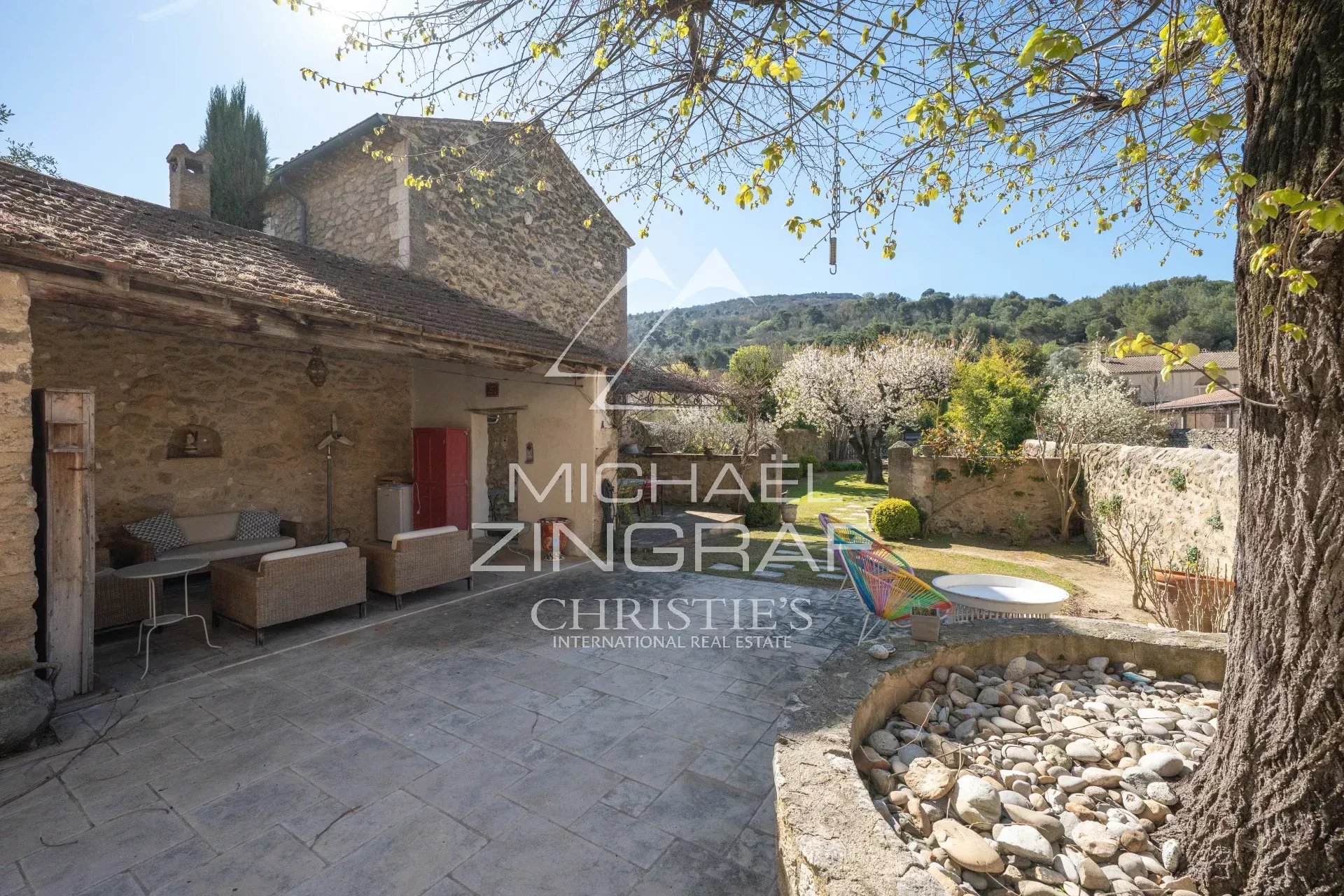 7 Bedroom Villa/Townhouse's Image 15