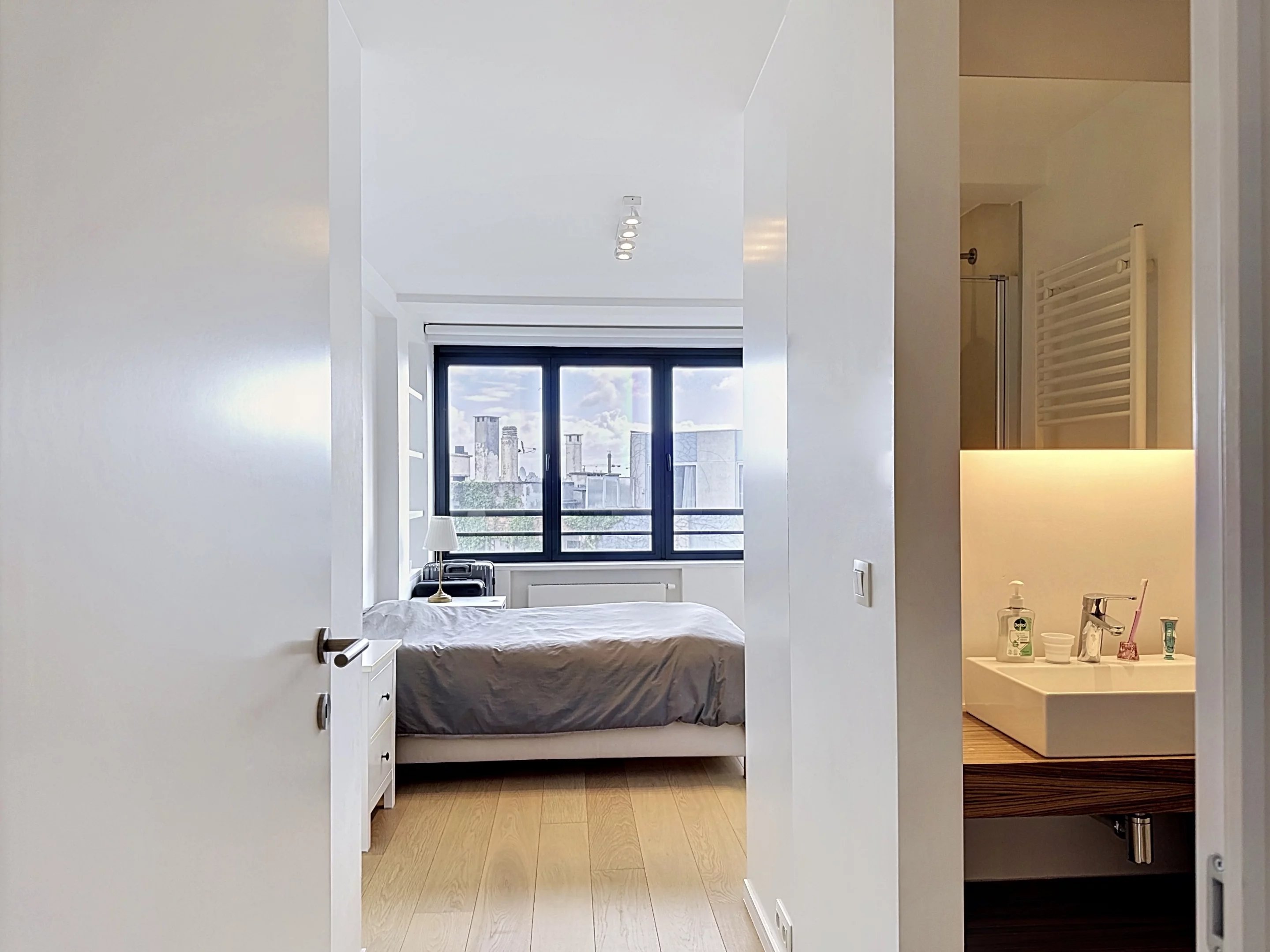 Avenue Louise - Appartement 2 chambres meublé