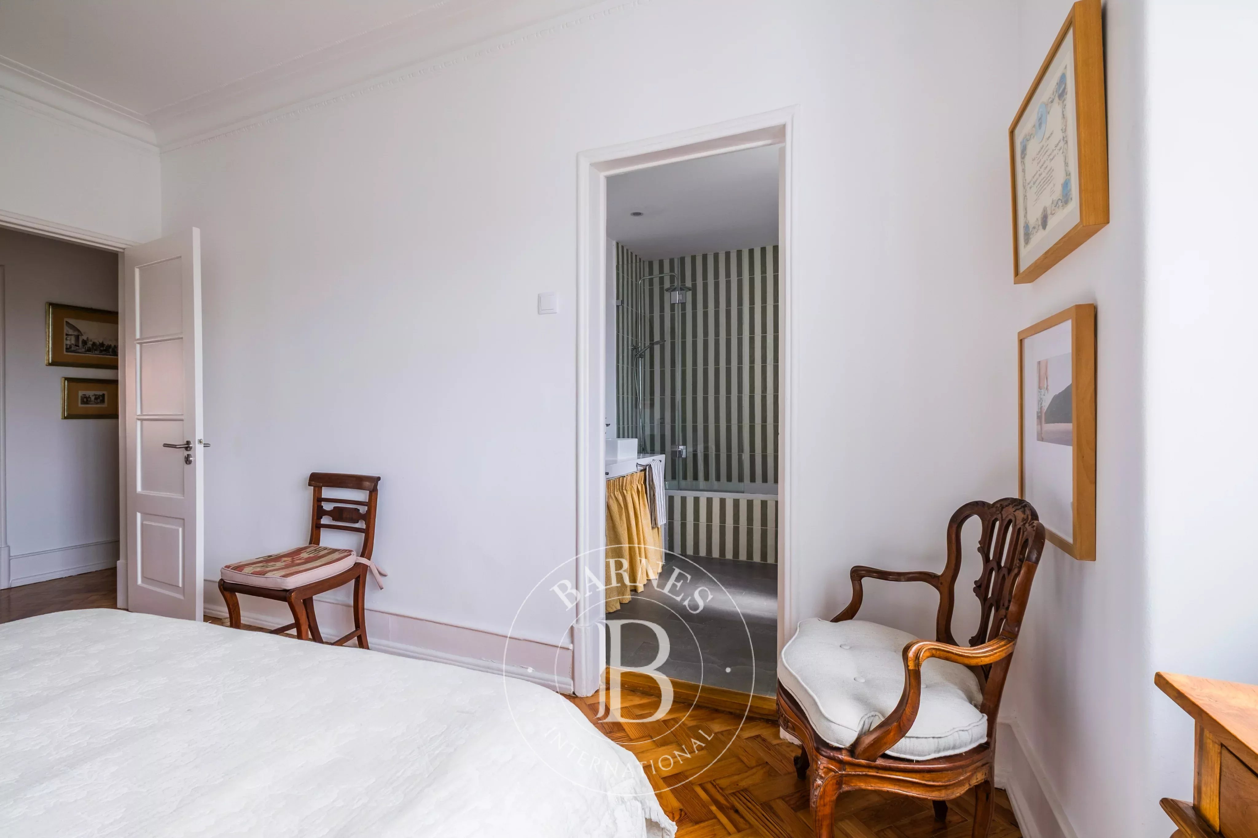 Family apartment in Belém / Algés