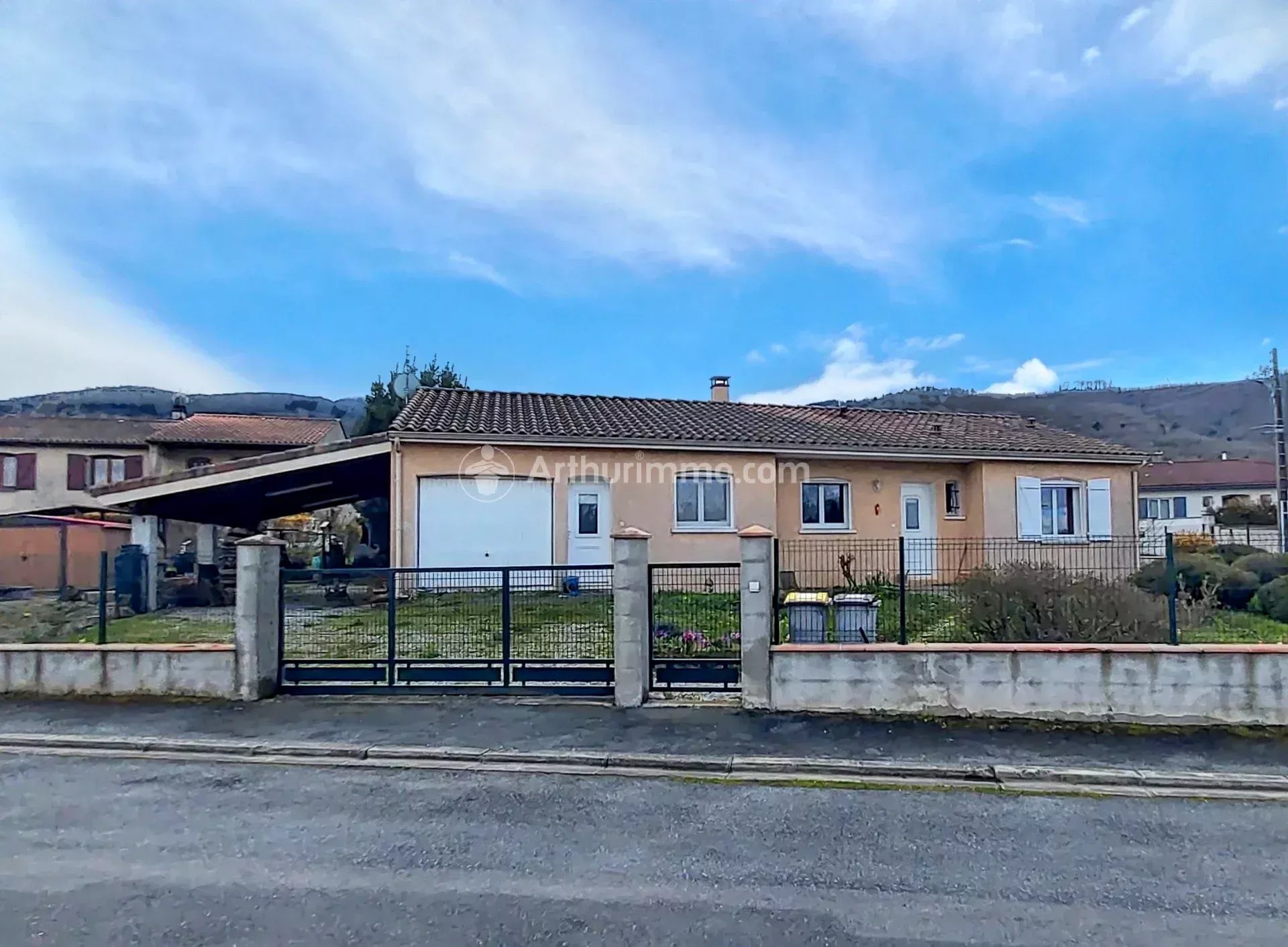 Pavillon situé dans la commune de MAZAMET - Photo 2