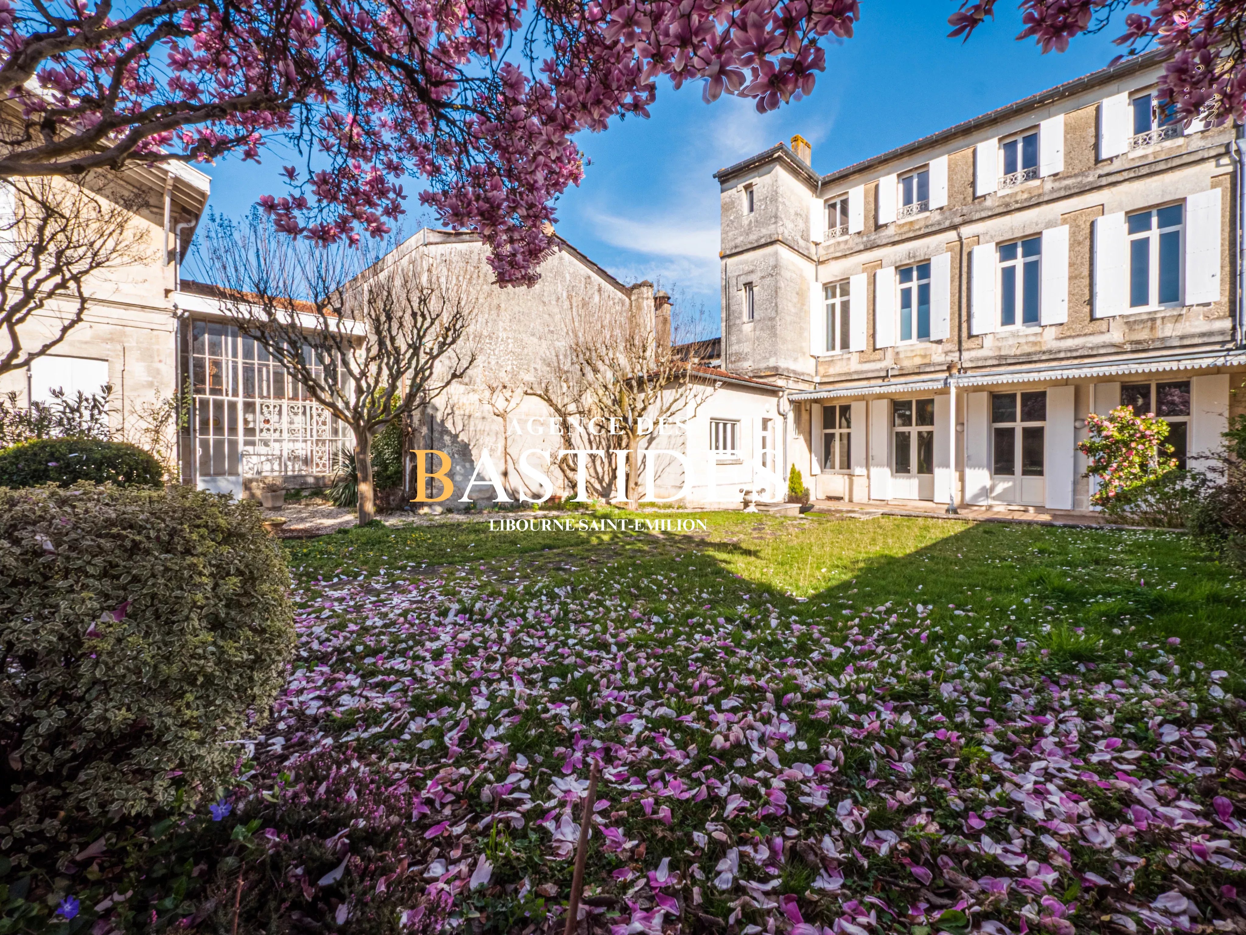 Agence immobilière de AGENCE DES BASTIDES