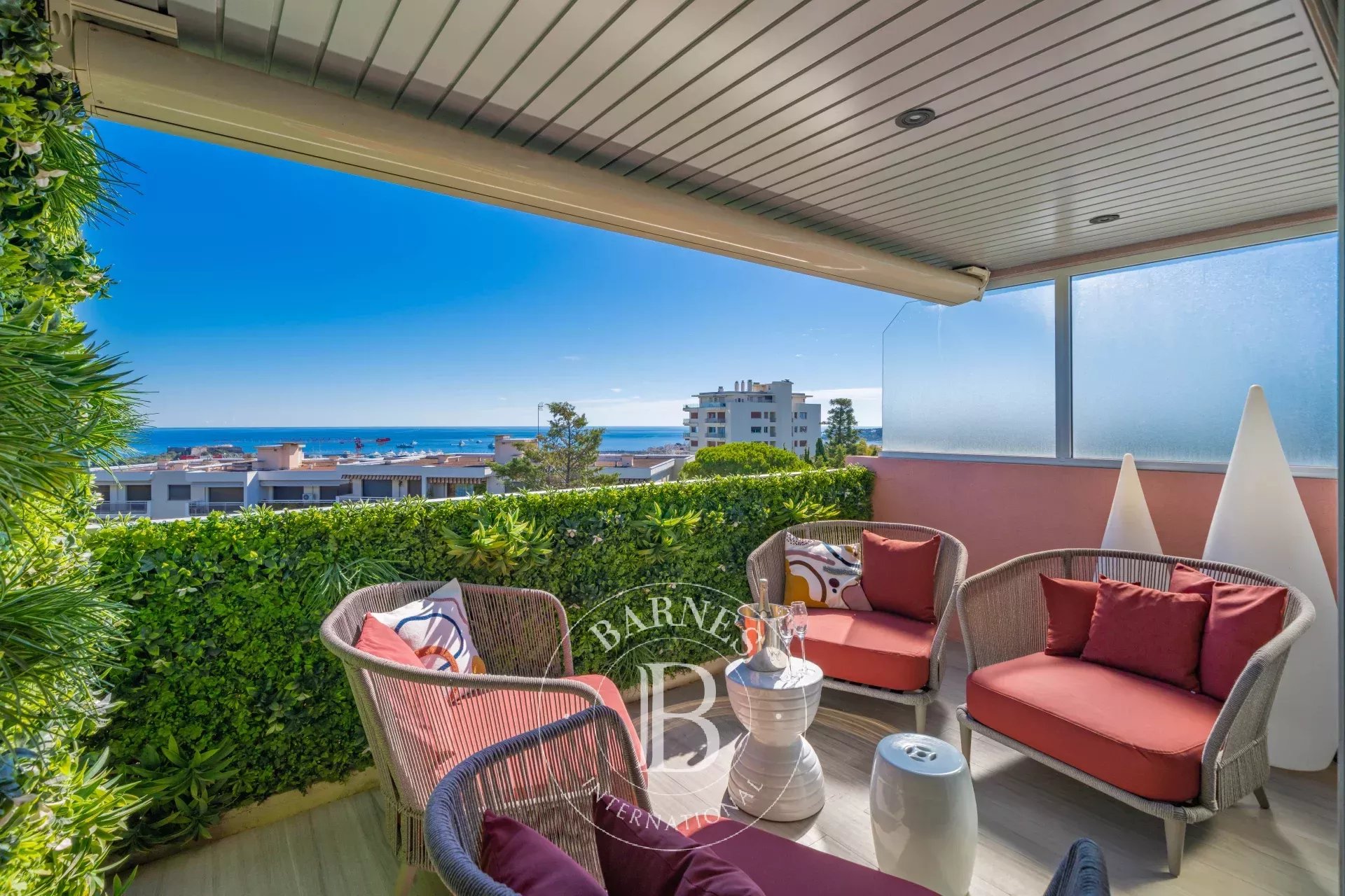 Квартира Antibes - picture 1