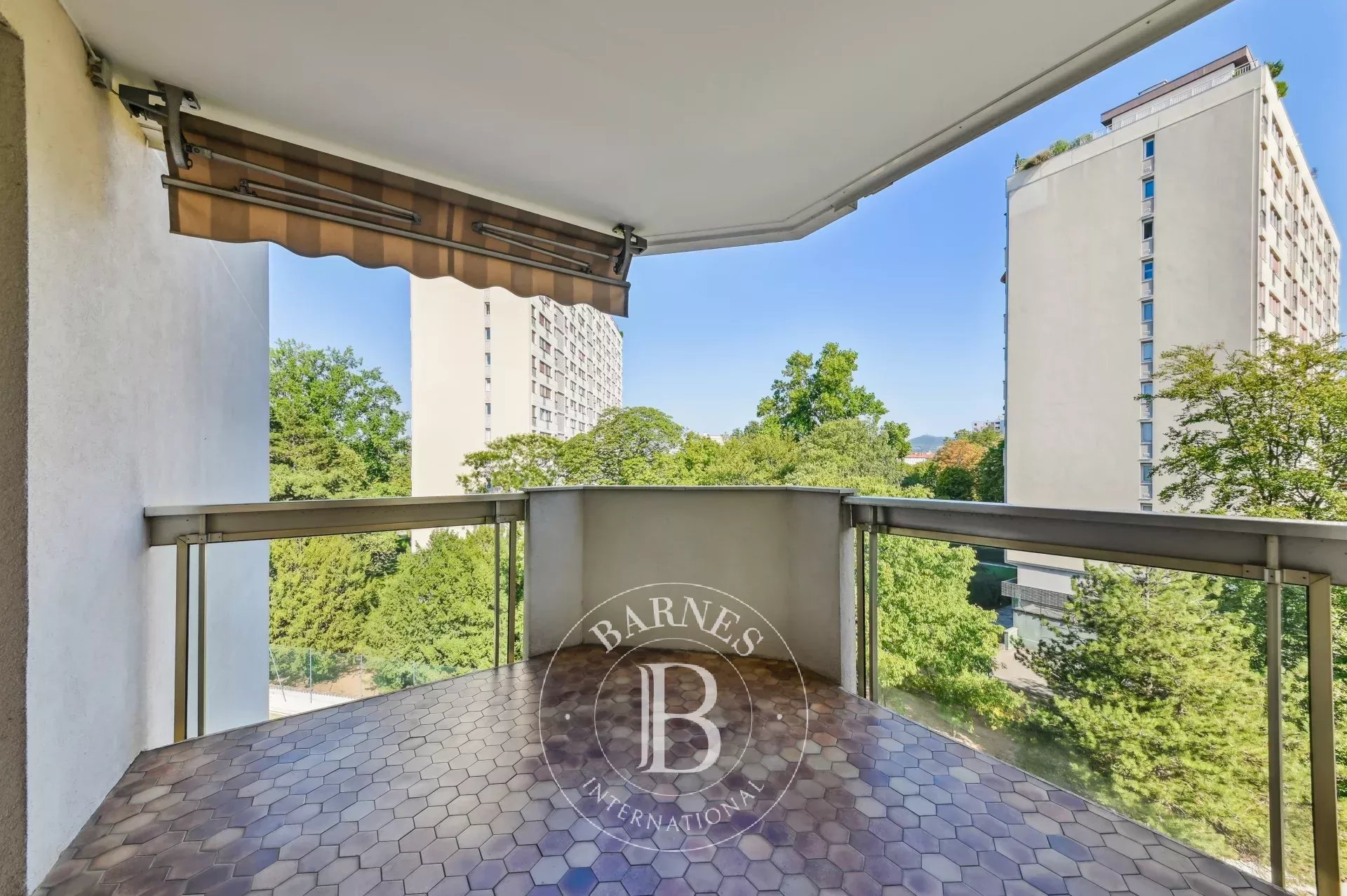 Daire Lyon 4ème - picture 6