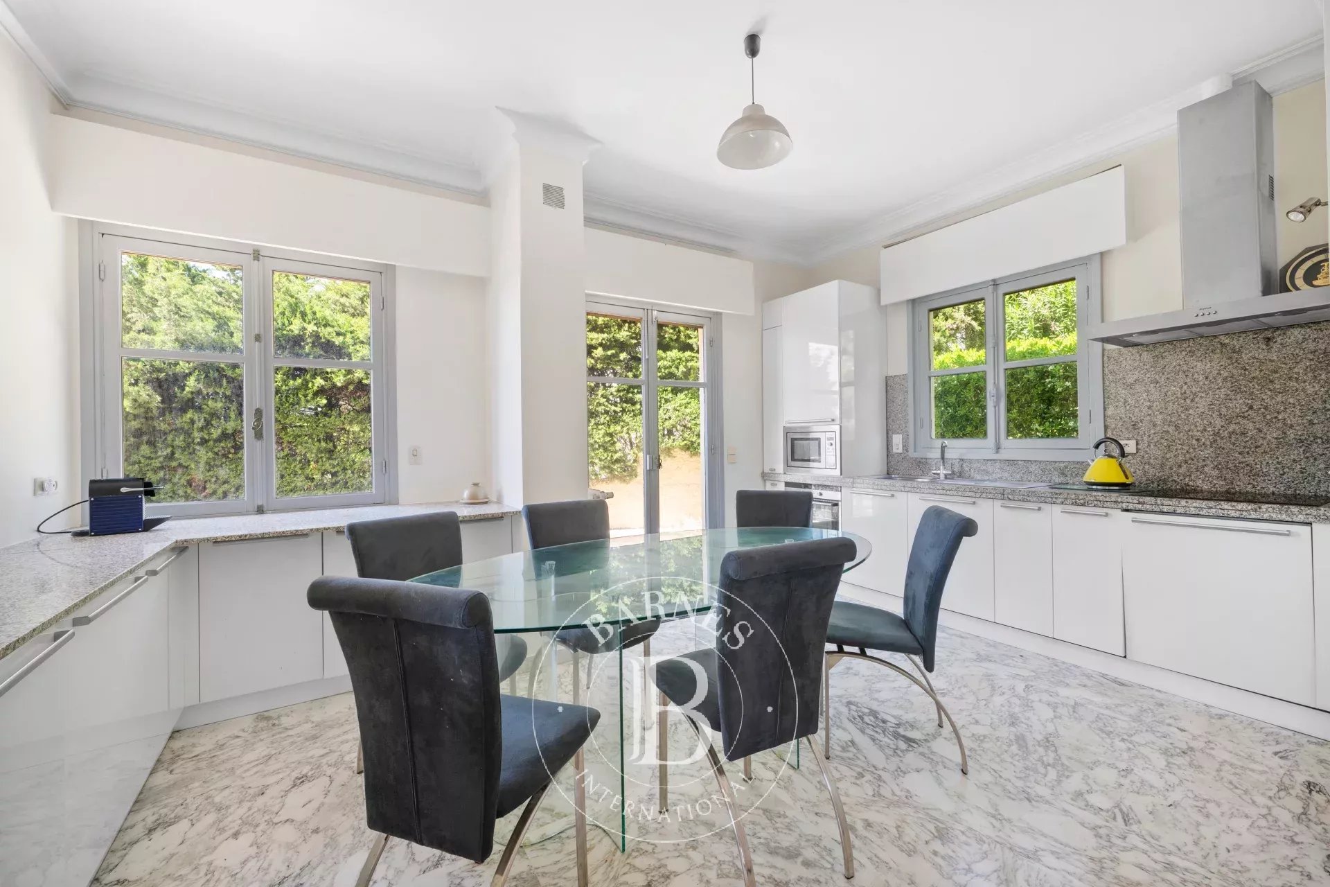 Villa Nice - picture 13