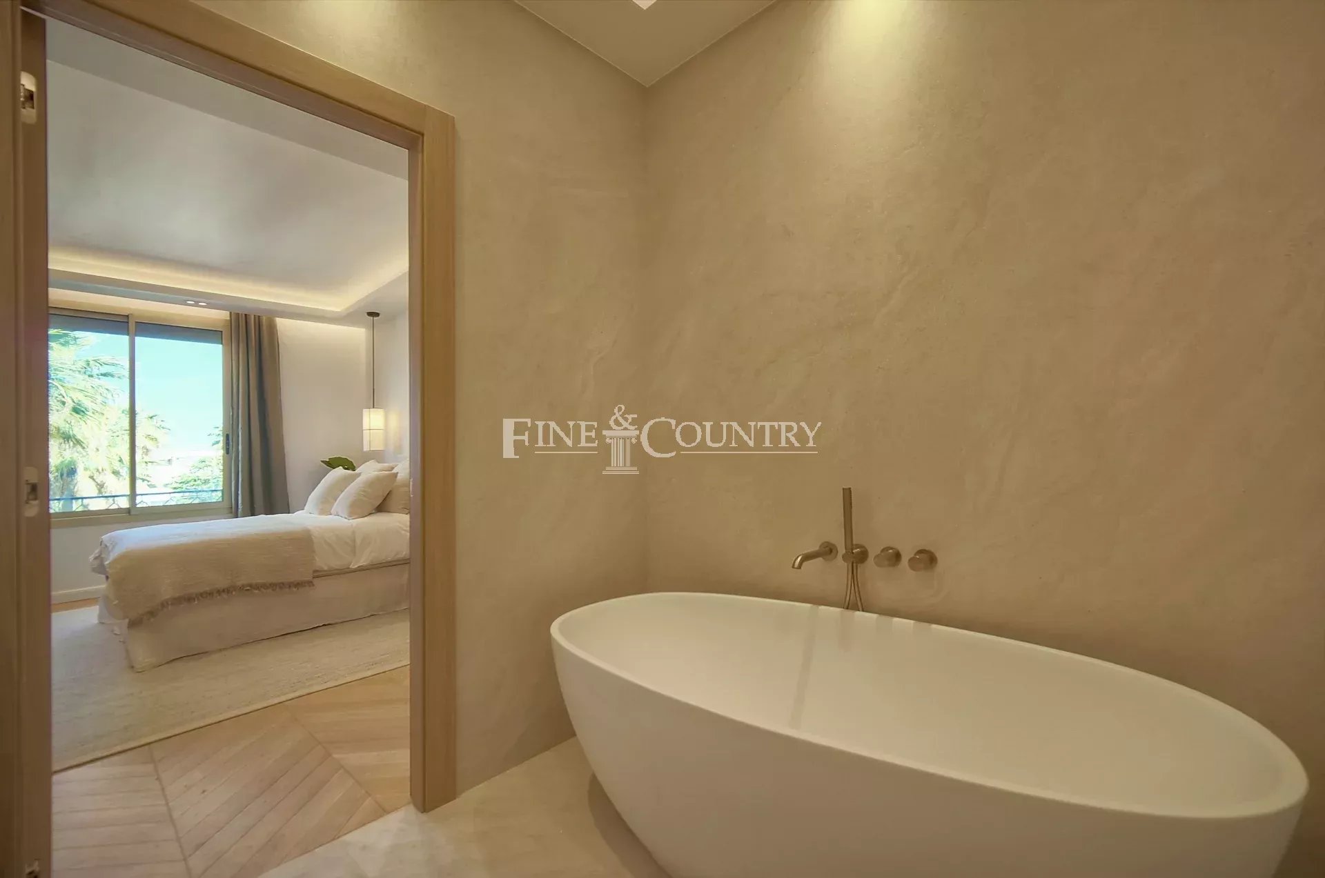 Photo of Sea View apartment for sale on the Croisette, Cannes
