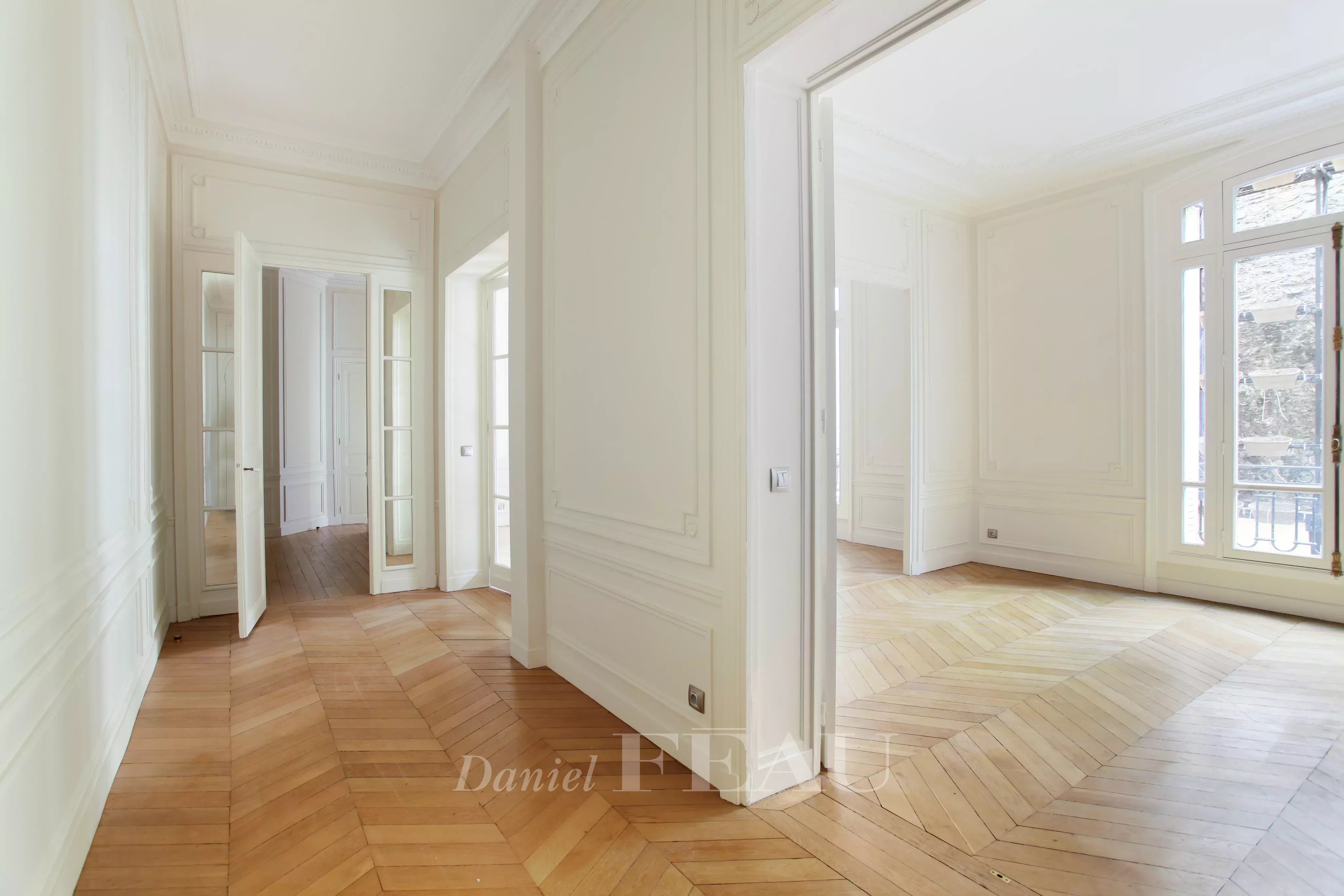 Rental Apartment Paris 16th