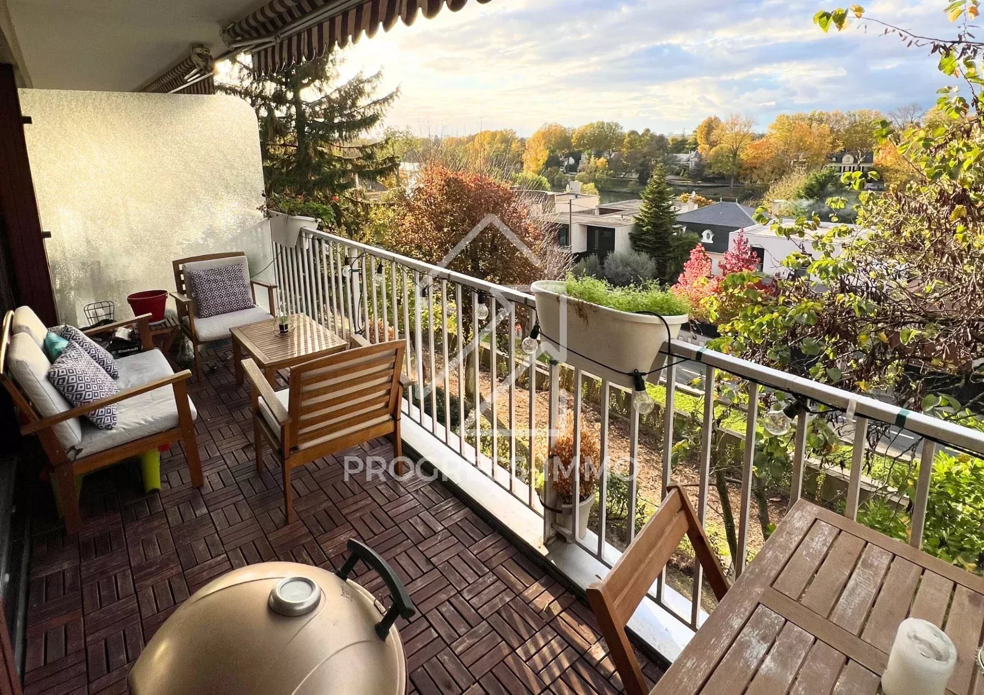 Agence immobilière de 