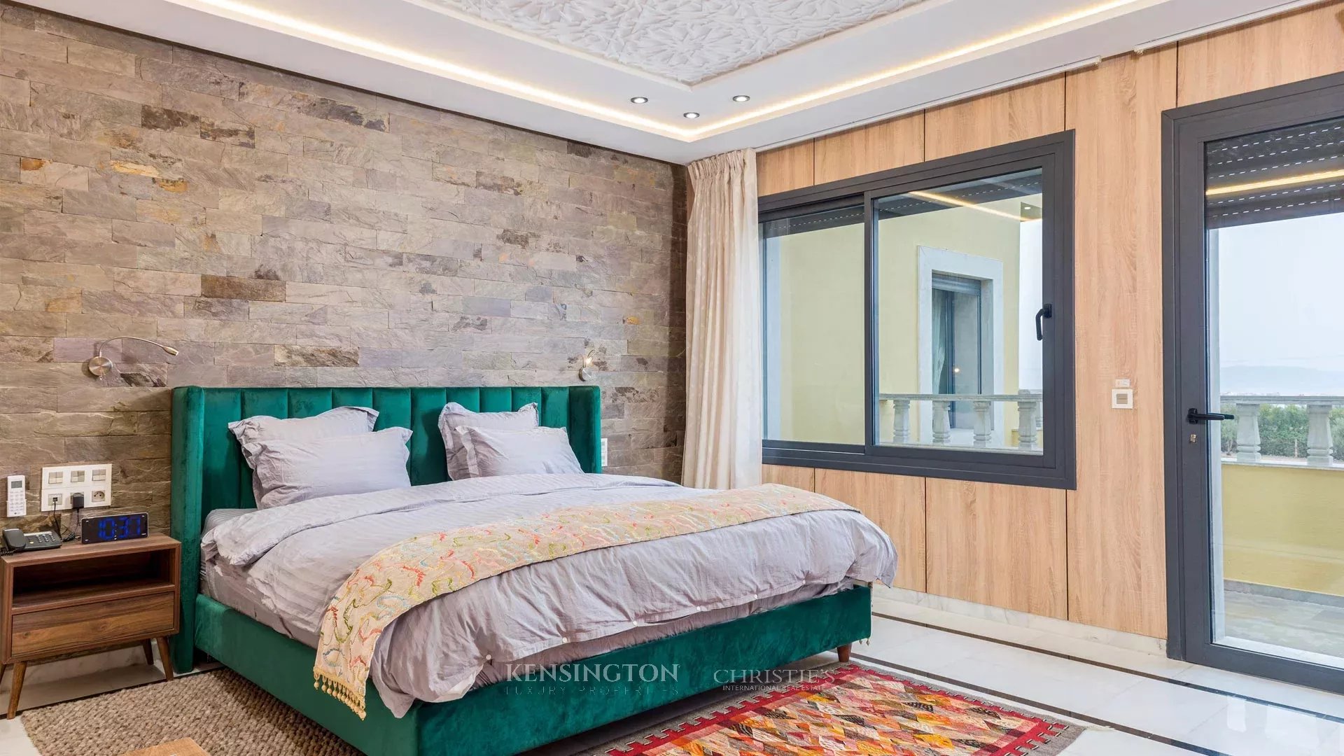 10 Bedroom Villa/Townhouse's Image 3