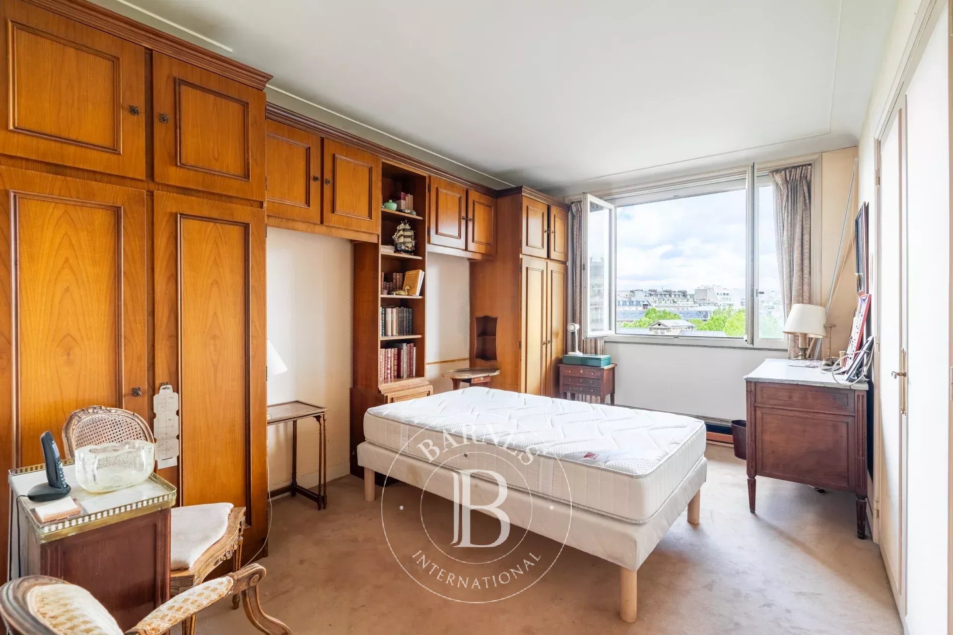 Paris 16 - Georges Mandel - Upper floor - unobstructed view - 3 bedrooms - picture 7