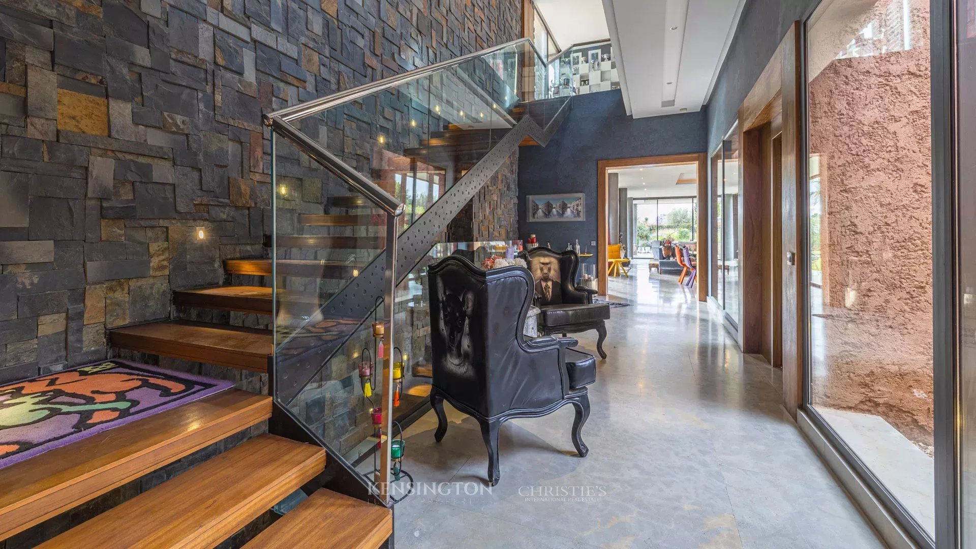 5 Bedroom Villa/Townhouse's Image 5