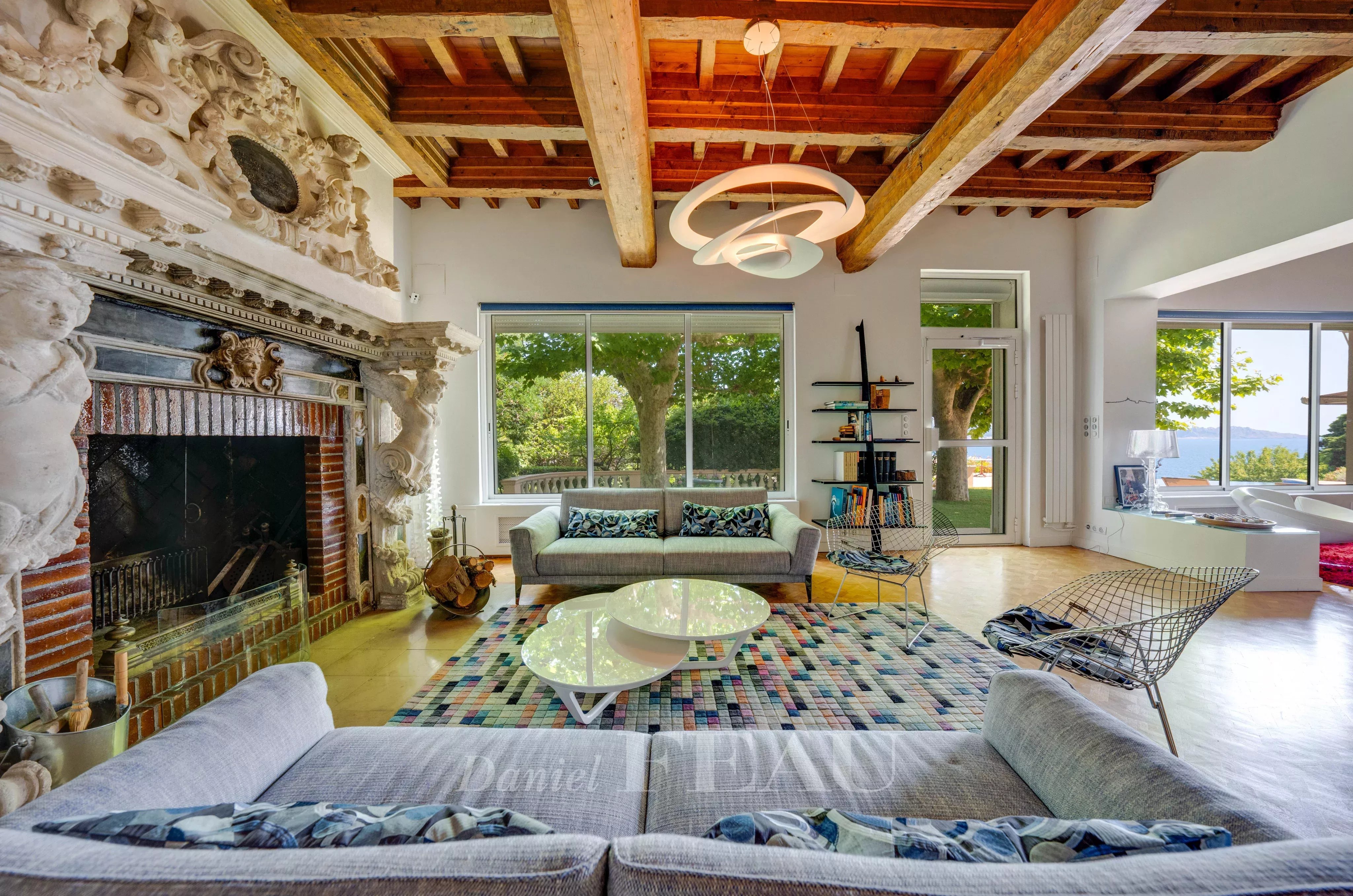 Sale House Marseille 7ème