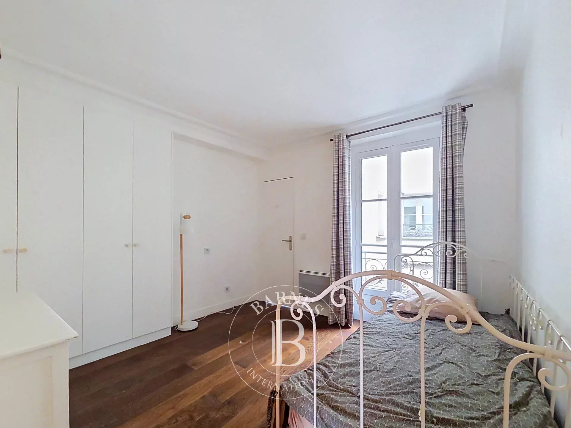 Paris  - Appartement 6 Pi&egrave;ces 4 Chambres - picture 13