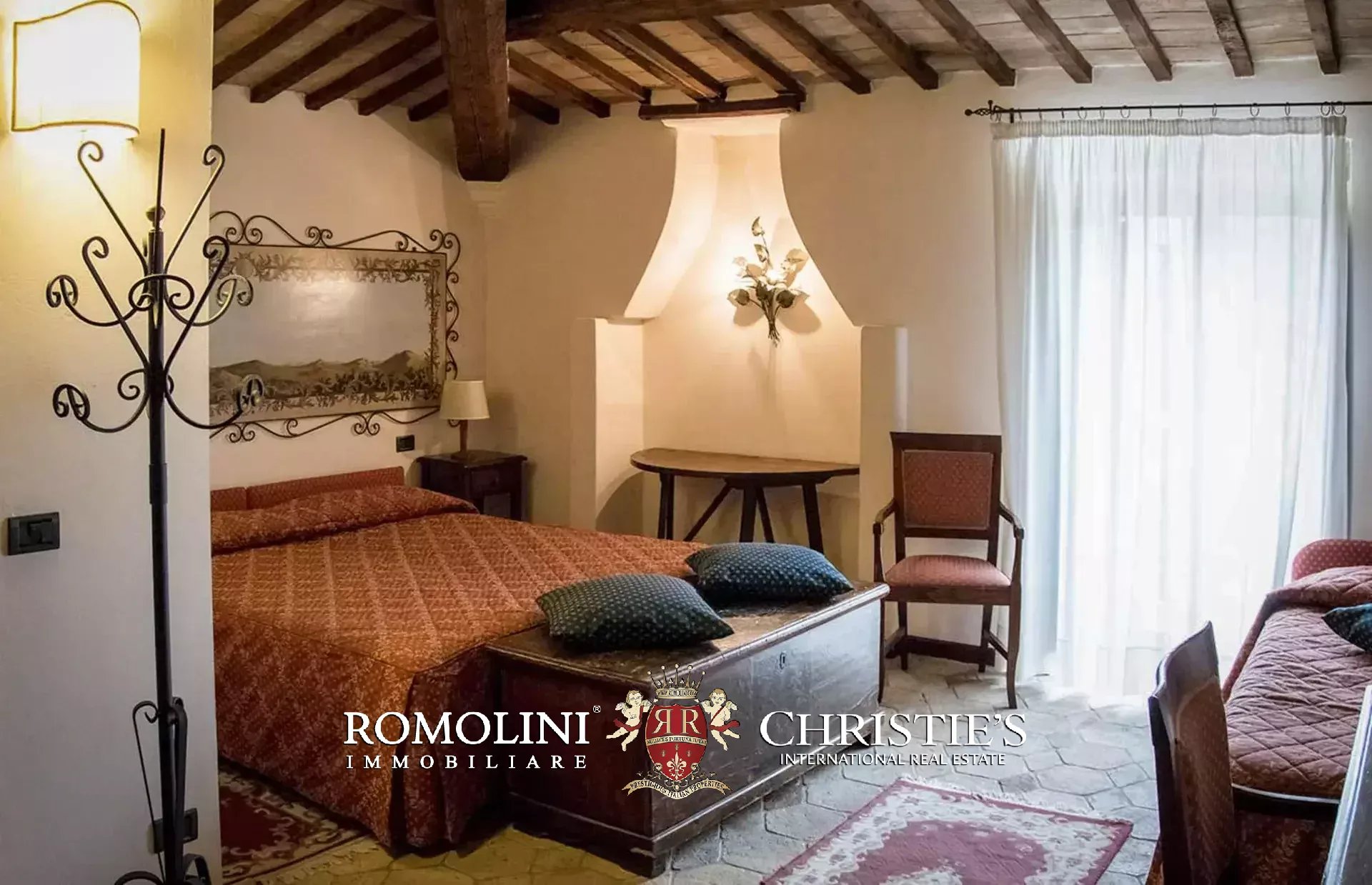 14 Bedroom Villa/Townhouse's Image 76