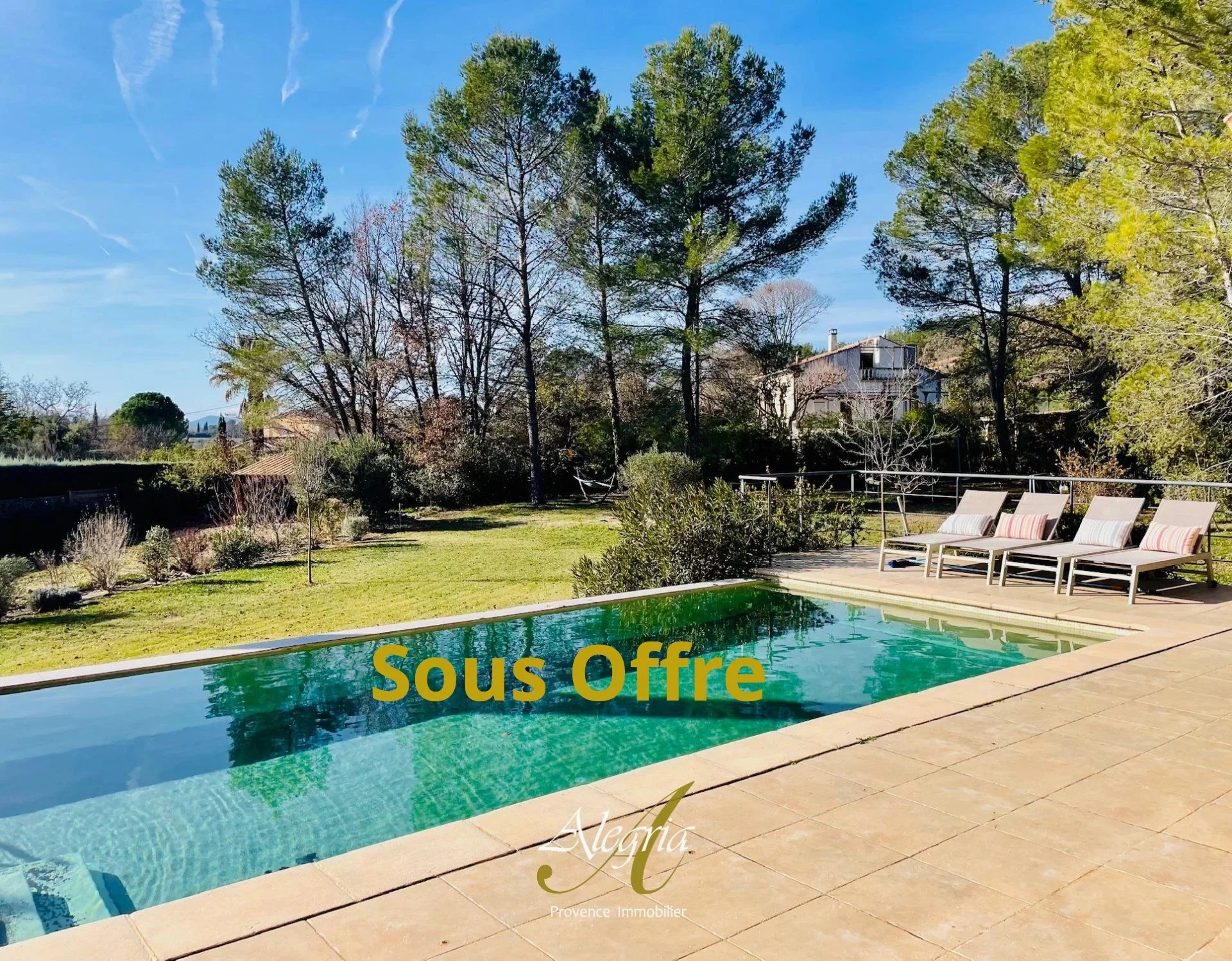 Agence immobilière de 