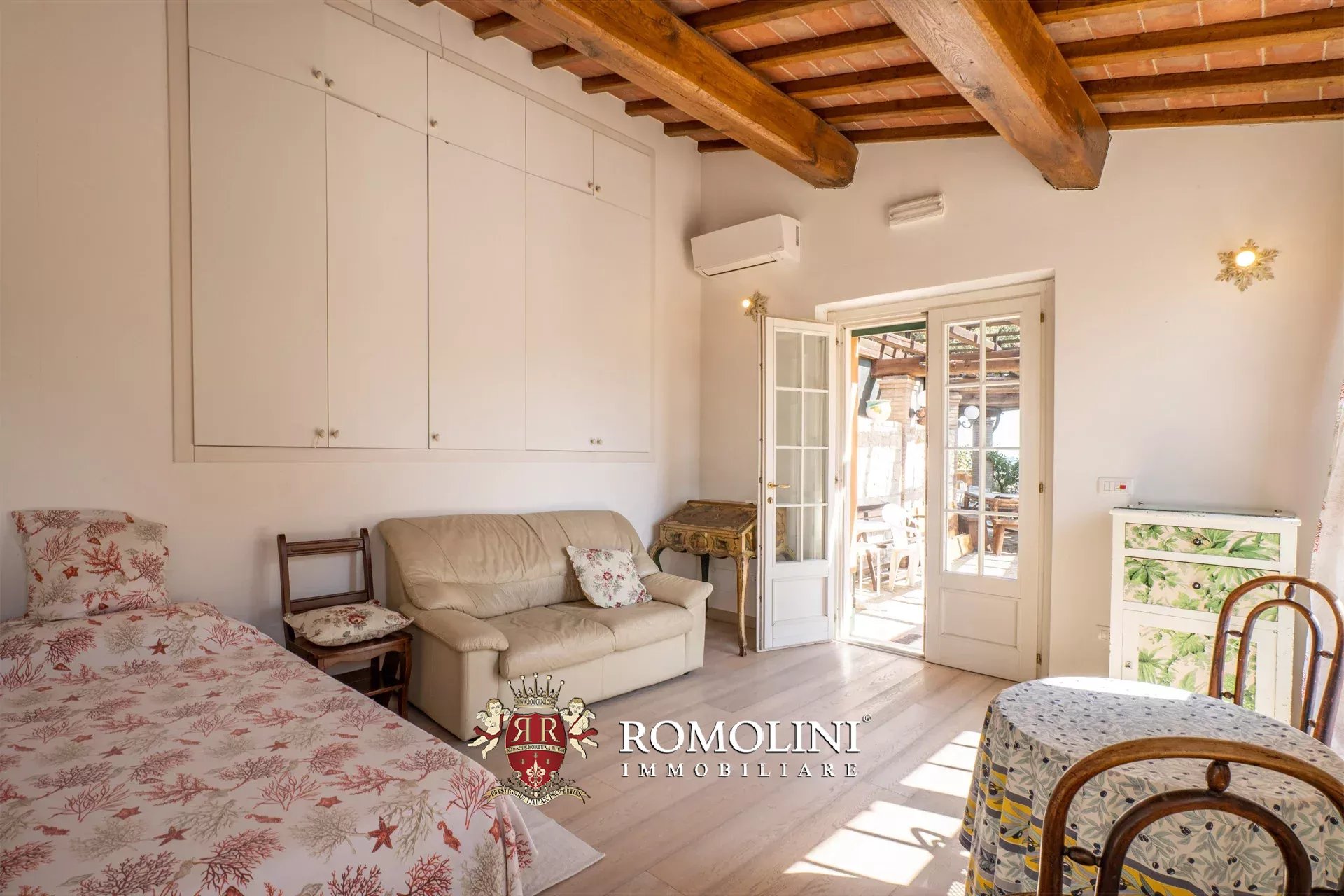 2 Bedroom Villa/Townhouse's Image 15