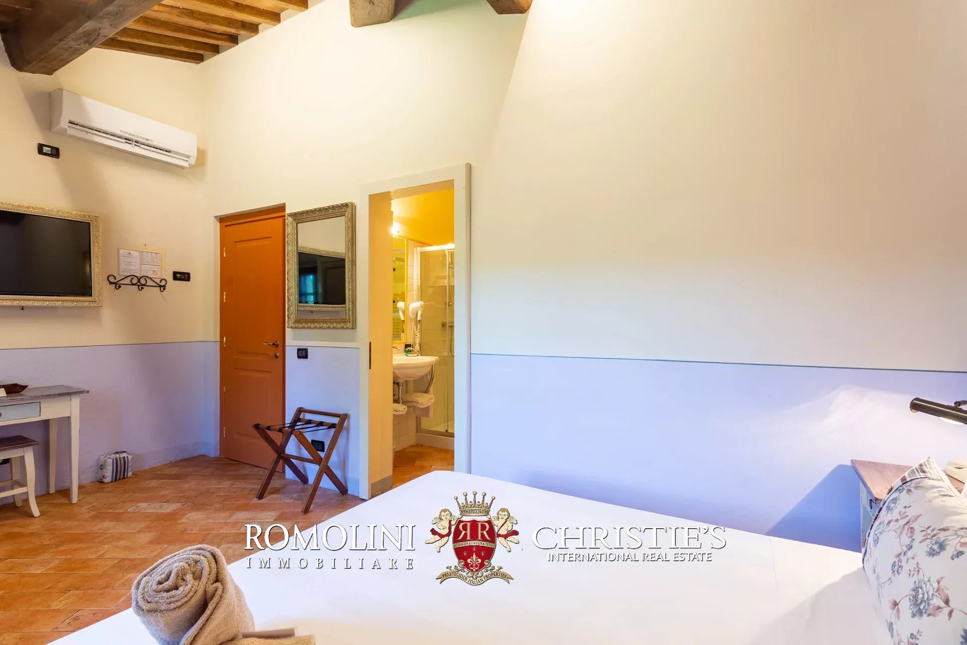 16 Bedroom Villa/Townhouse's Image 69