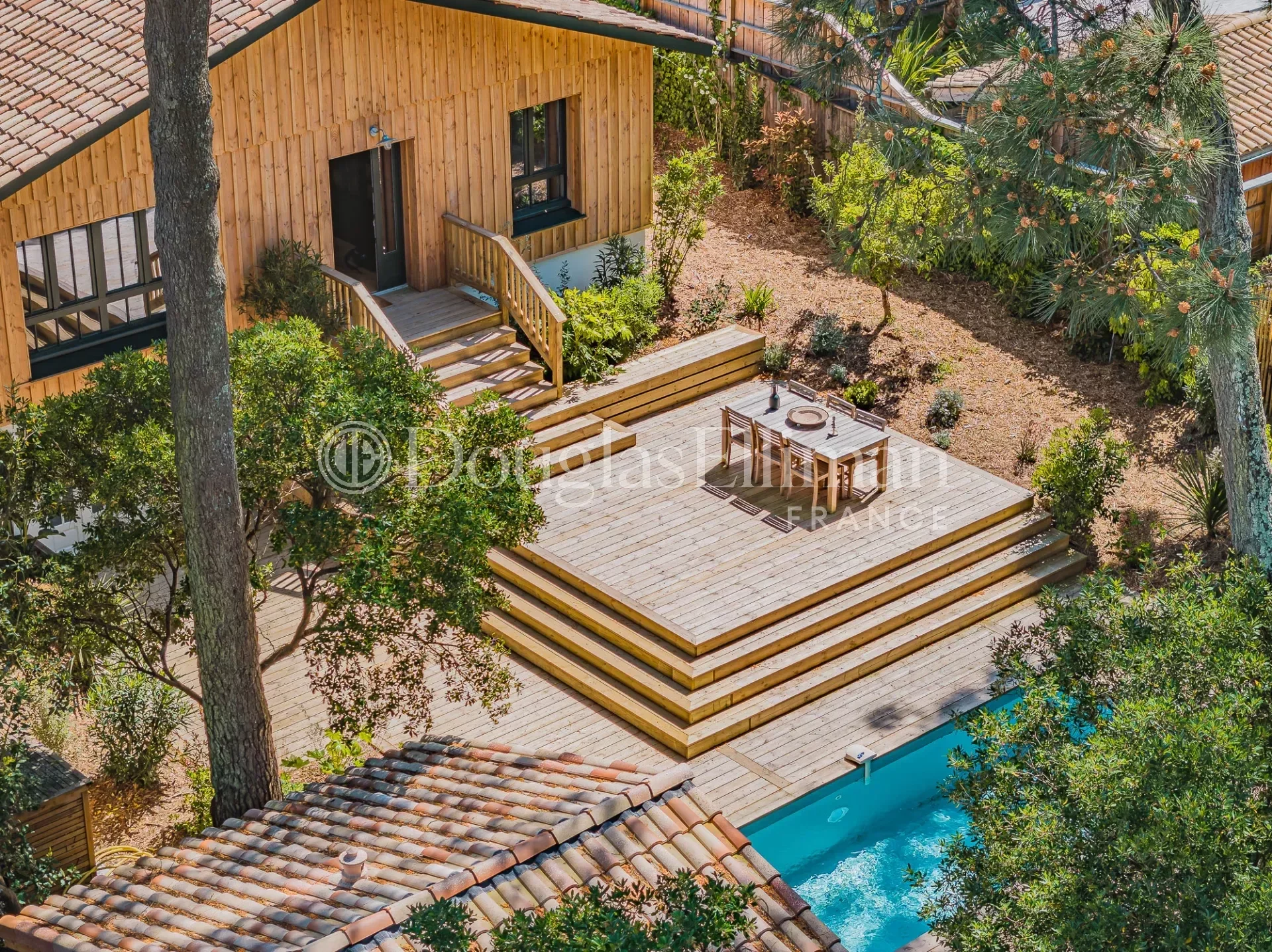 CAP-FERRET – Villa de style cabane au coeur du village du Canon - Image nᵒ2