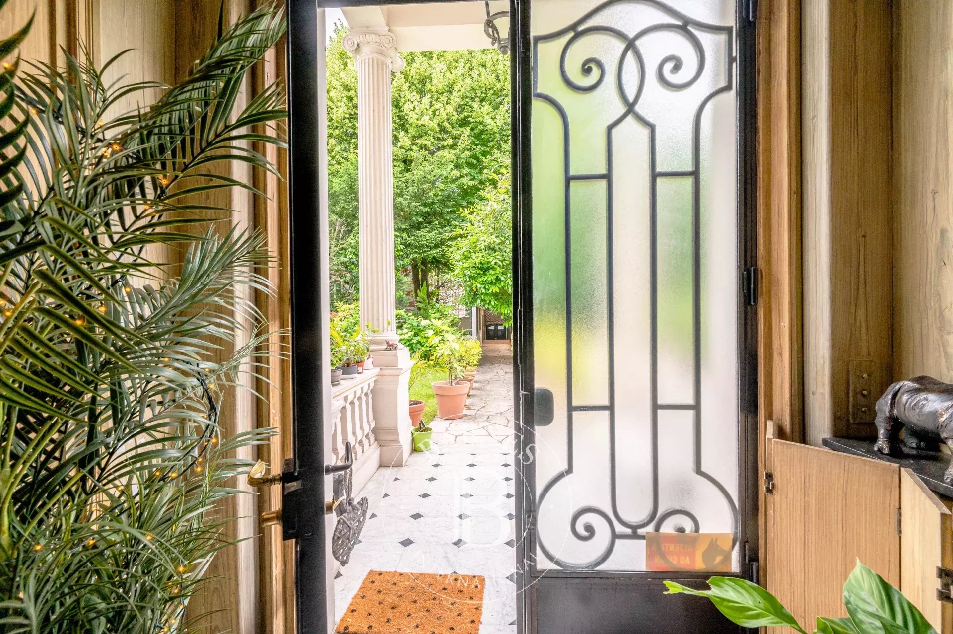 Konak Neuilly-sur-Seine - picture 7 title=