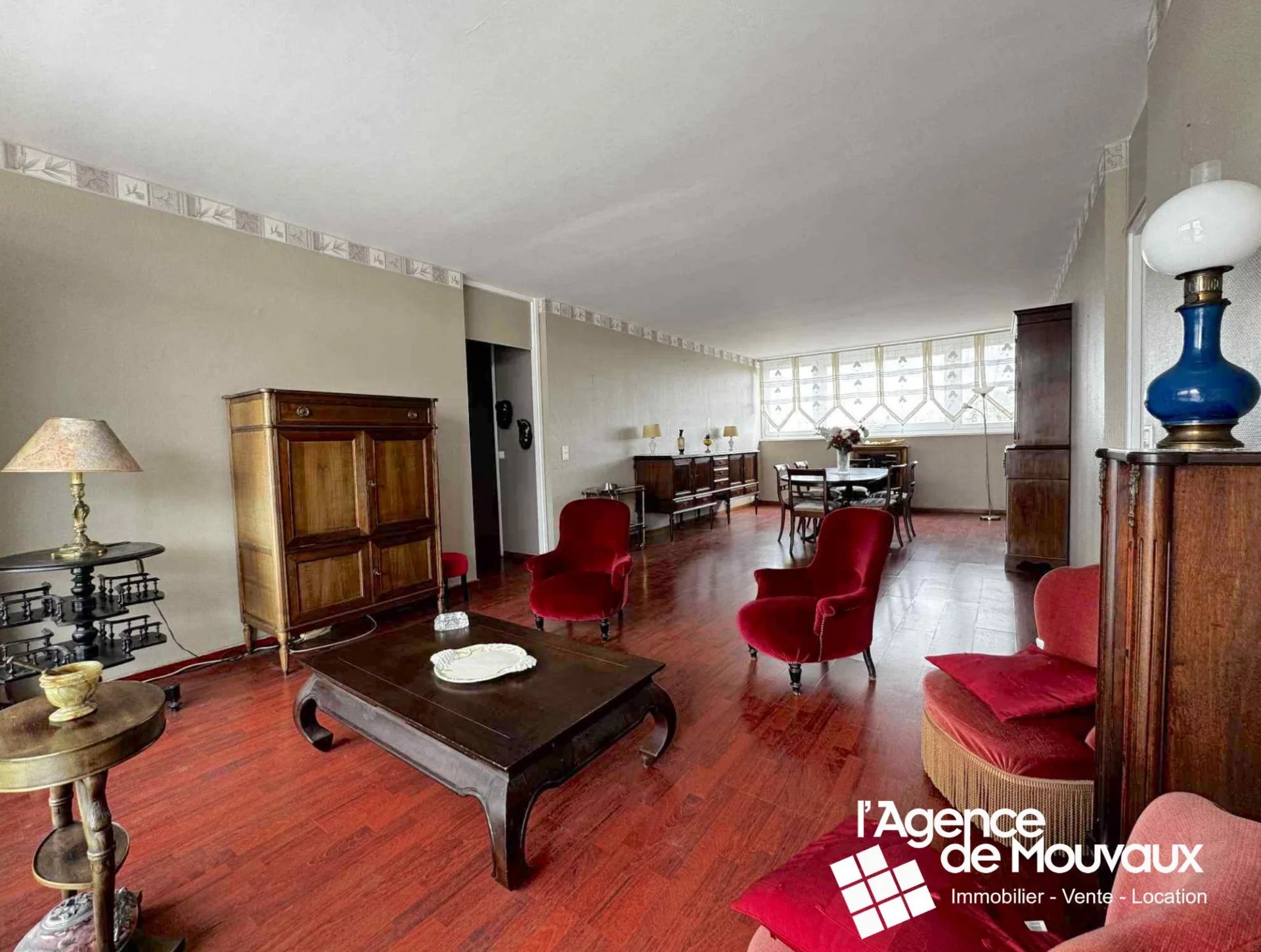 Agence immobilière de 