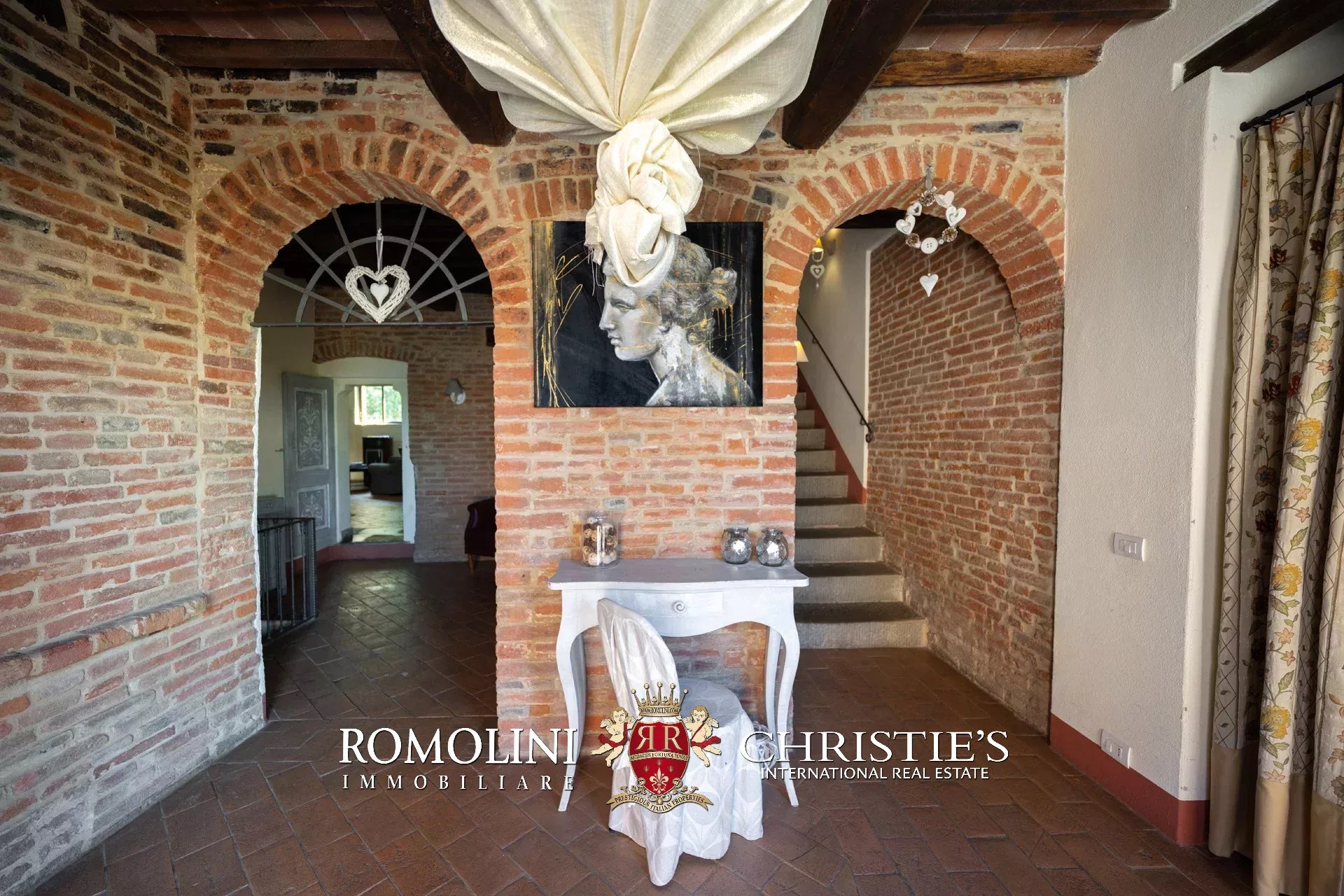 16 Bedroom Villa/Townhouse's Image 46