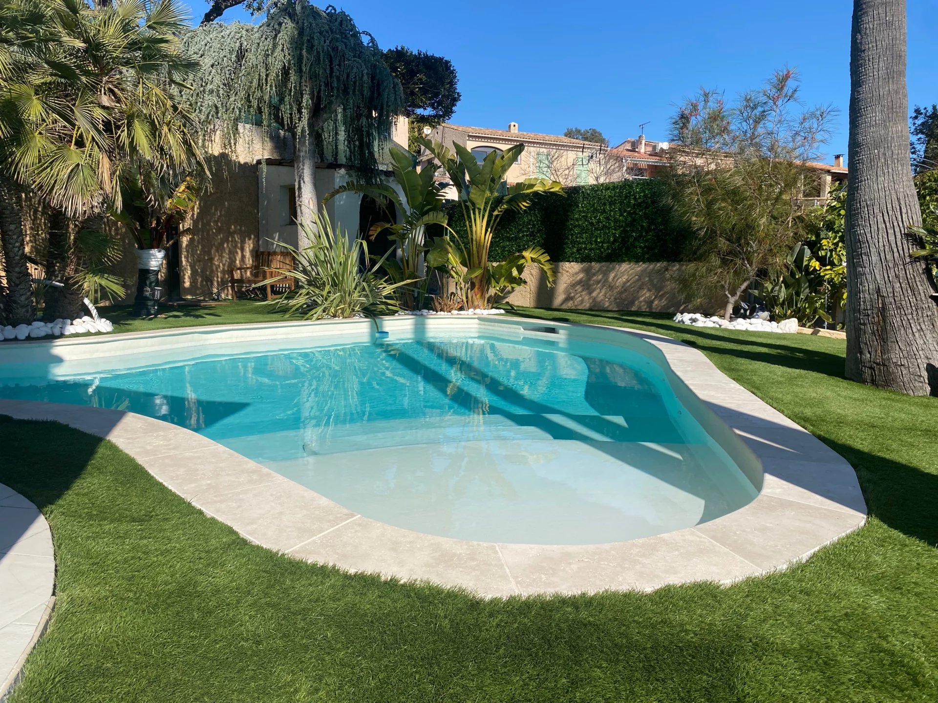 von_poll_real_estate_property_82387343_image_1